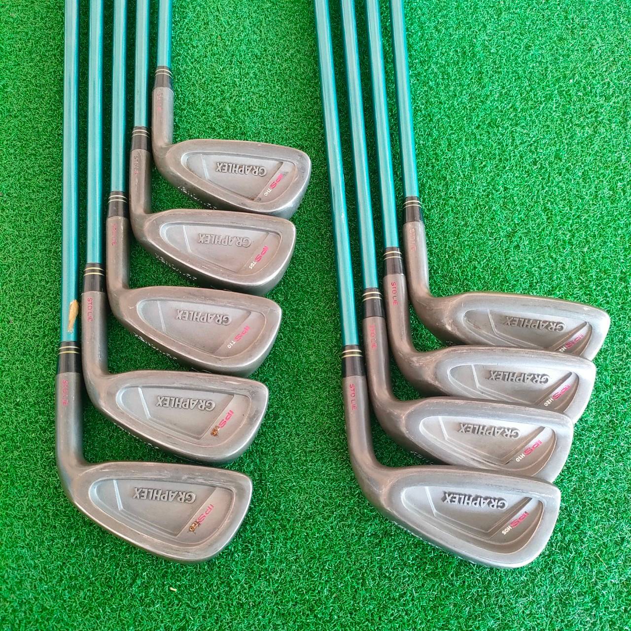 **ไม้กอล์ฟสำหรับผู้หญิง** ชุดเหล็ก YONEX GRAPHLEX LADY มีเหล็ก 3-9 เเละ PW SW ก้าน YONEX GP300 FLEX L MADE IN JAPAN