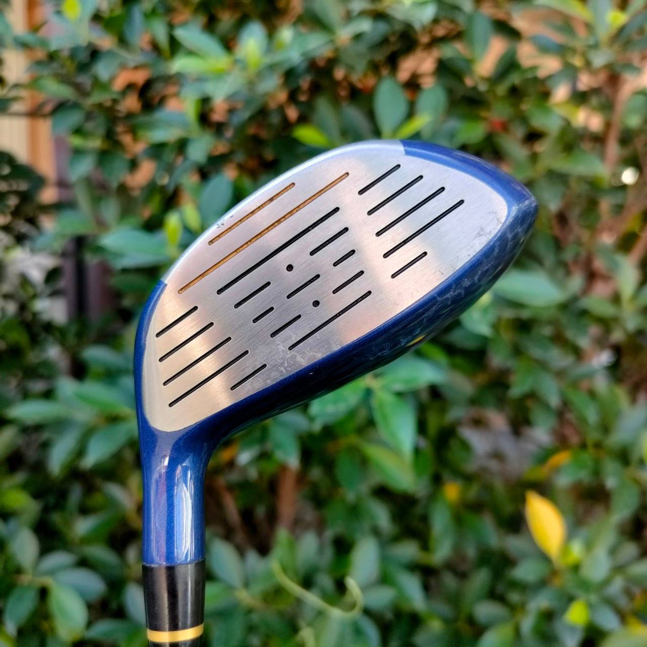 ไม้กอล์ฟครบชุด PROTEAM 323 ROYAL ROMARNO ITALY ทั้งชุดประกอบด้วย หัวไม้ 1,3,5 ก้าน PROTEAM 323 ROYAL ROMARNO ITALY FLEX R ชุดเหล็ก 5-9 เเละ PW SW PUTTER สวยพัตต์ง่าย พร้อมถุงกอล์ฟภายในบุกำมะหยี่อย่างดี