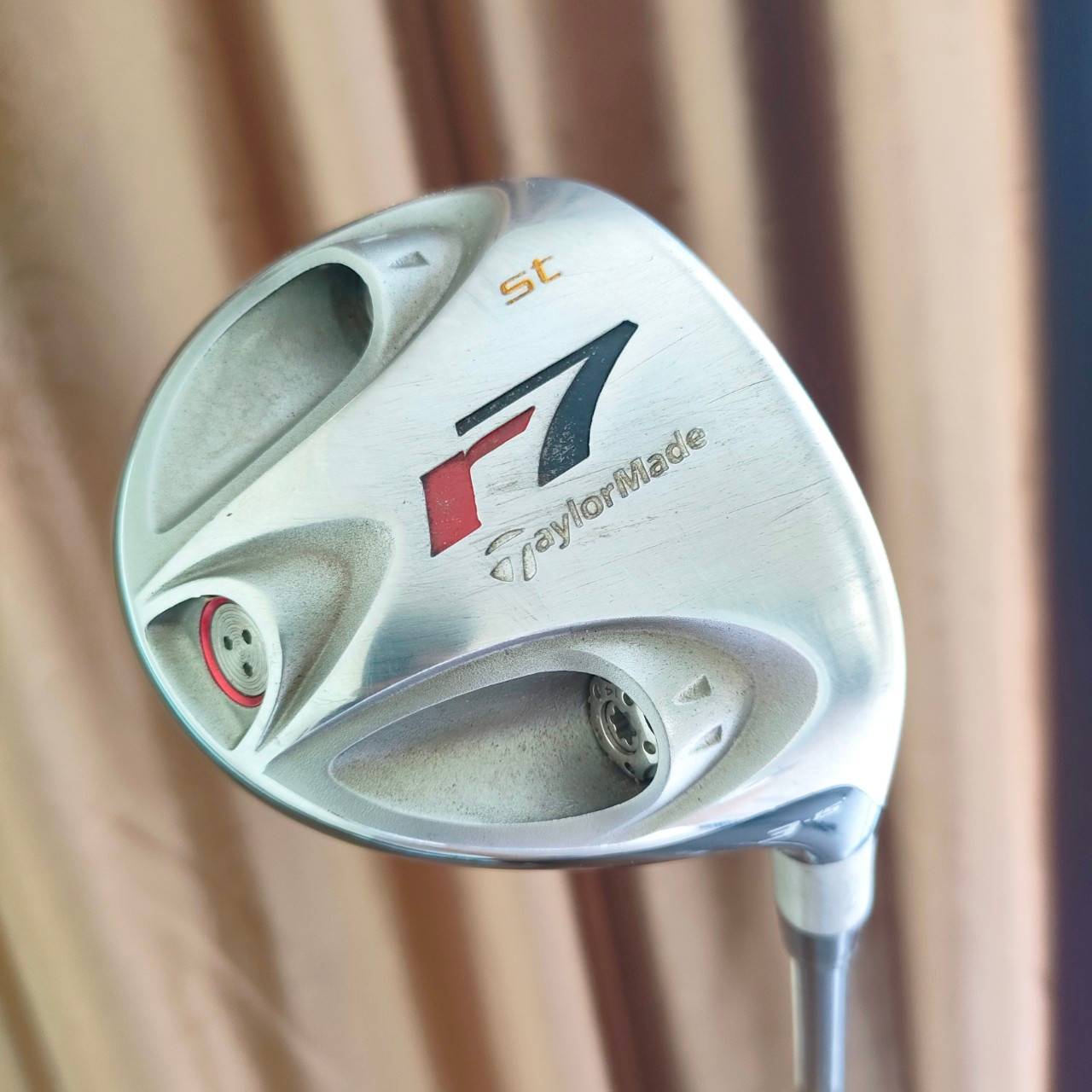 FW 3 TAYLORMADE r7 ST องศา 15 ก้าน RE*AX PLUS FLEX R หัวแบนตีง่ายมาก และเป็นรุ่นที่ มีหมุดถึงสามหมุด หมุดบล๊านซ์ส่งพลัง