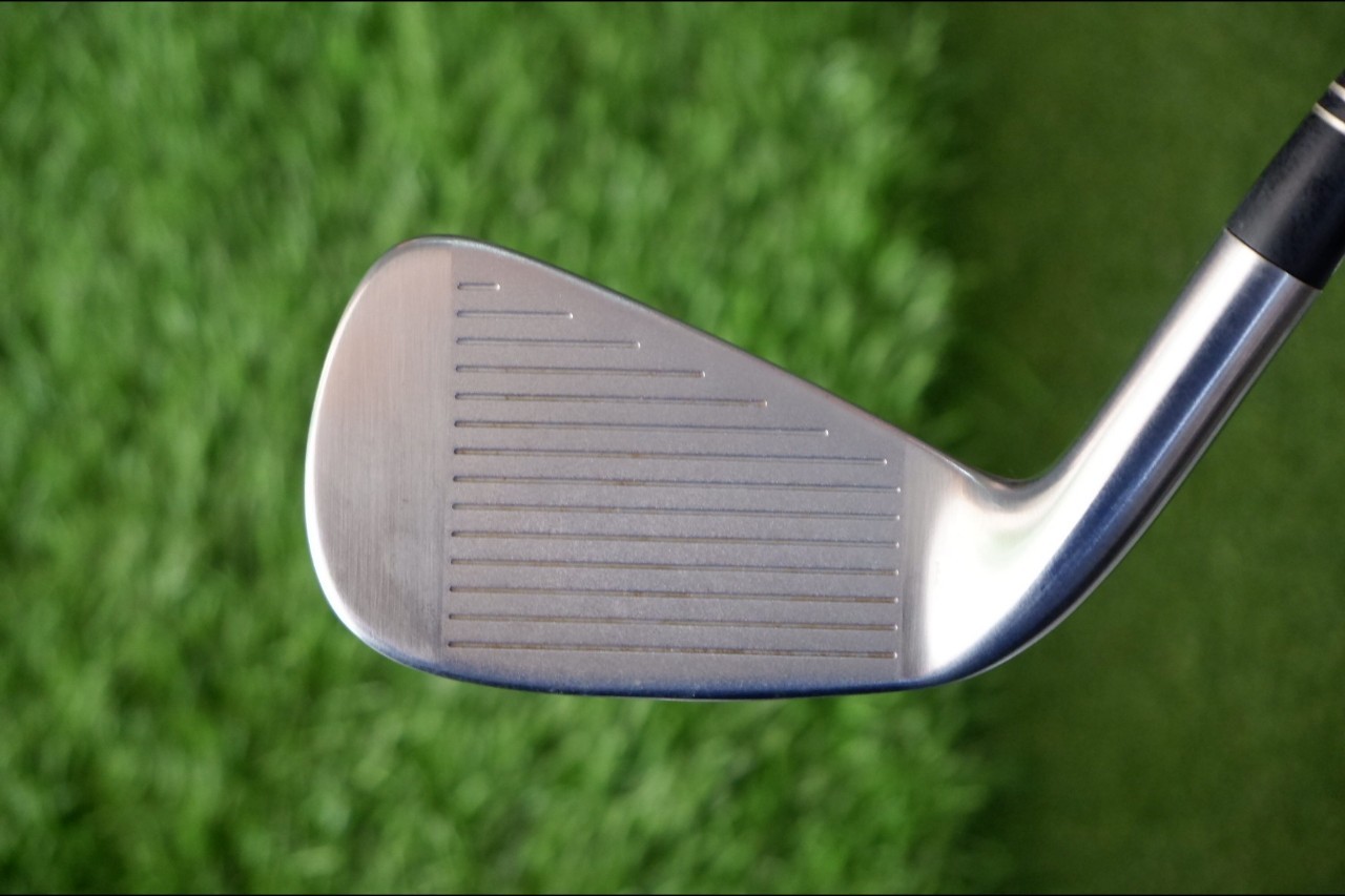 IRONSET TAYLORMADE R7