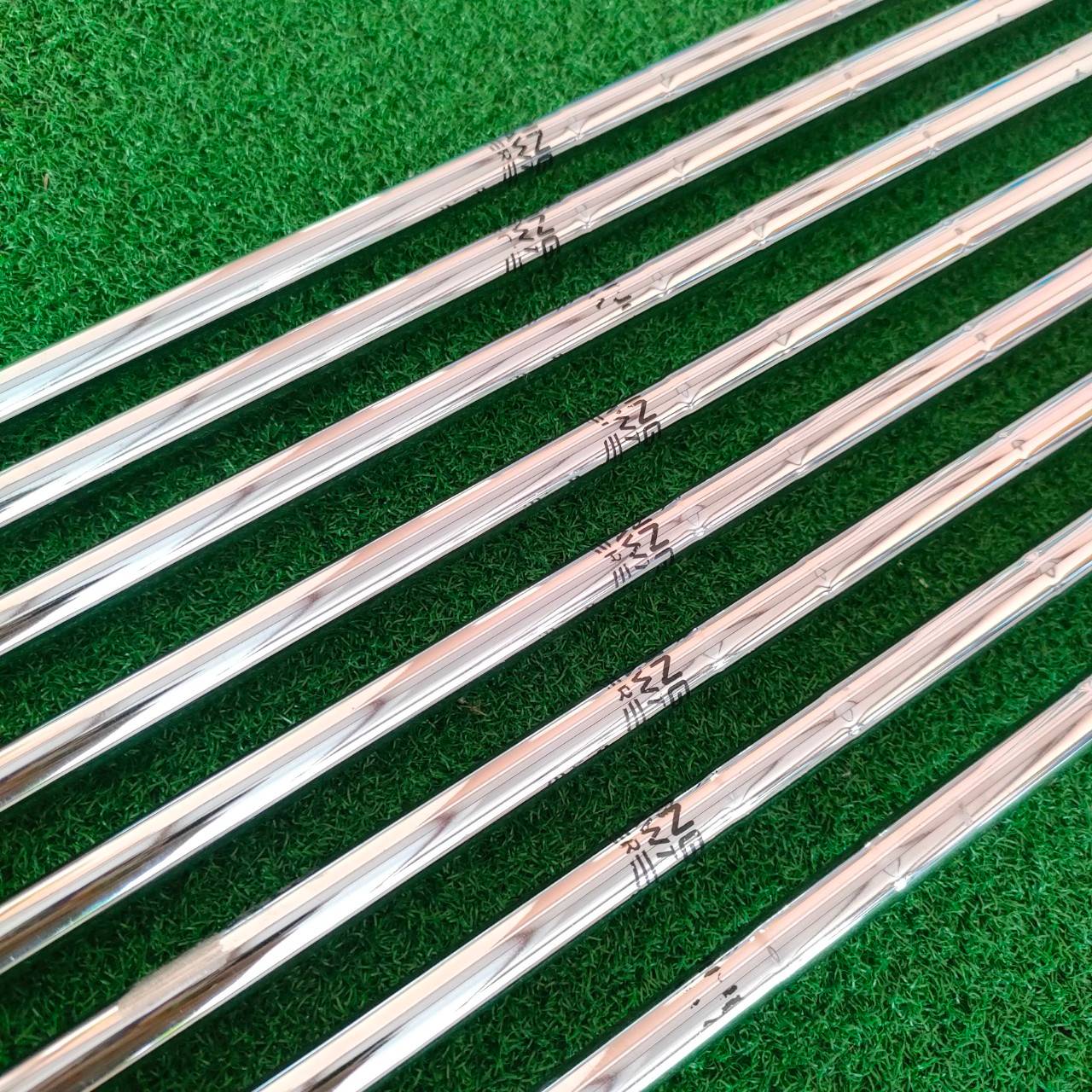 ชุดเหล็ก PING S57 มีเหล็ก3-9 เเละ W ชุดเหล็กสุดยอดคุณภาพ ด้วยวัสดุ และการออกแบบ ของ PING ทำให้การเล่นที่สนุกขึ้น เพิ่มความมันส์ แต่ยังคงความตีง่าย ฟีลลิ่ง แน่น หนึบ และสปินจัดครับ