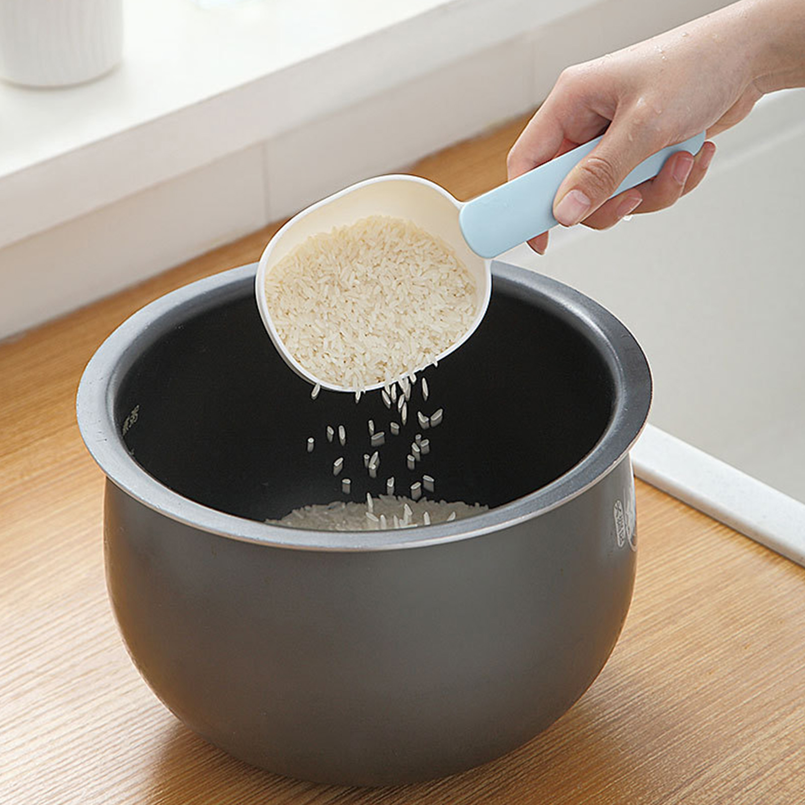 🔥Sale ลดราคา🔥 กระบวยตักข้าวสาร หนีบถุงได้ มีให้เลือก 4สี ดีไซน์ สวยงาม วัสดุปลอดภัย เป็นมิตรต่อส่งแวดล้อม