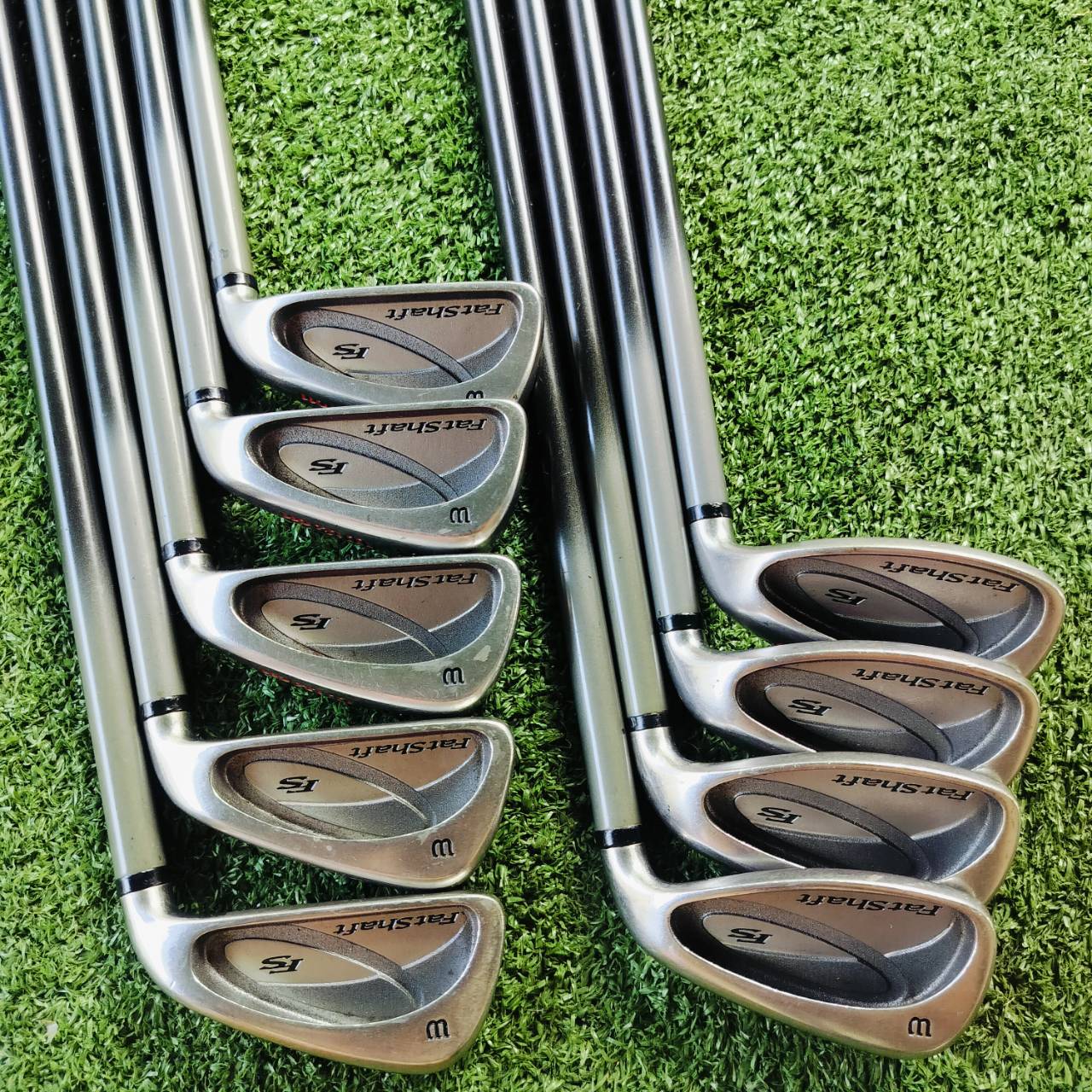 ** ก้านอ้วน ** FAT SHAFT** ชุดเหล็ก WILSON FS FAT SHAFT มีเหล็ก 3-9 เเละ PW SW 9 ชิ้นเต็ม ก้านผลิตจาก HYPER CARBON 535 ไม้กอล์ฟพรีเมี่ยมมือสอง ของแท้ By NakaraLuxurious
