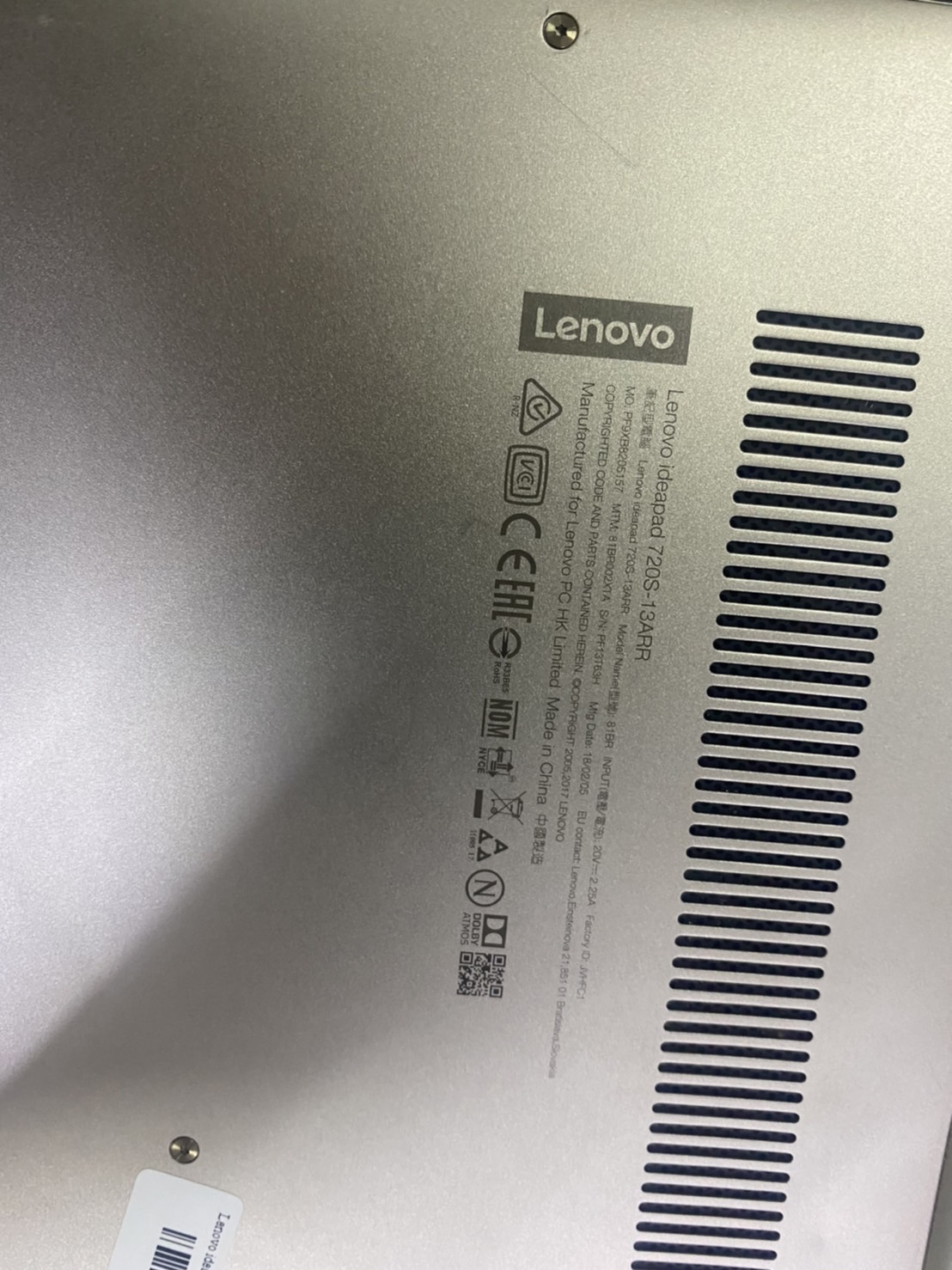 Lenovo ideapad 720S