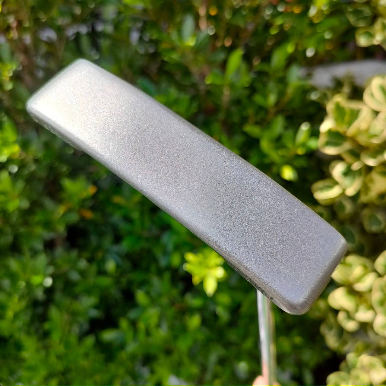 PUTTER PING ANSER 2 เป็นรุ่นดัง ที่สร้างชื่อเสียงให้กับ PUTTER PING สภาพสวยมากๆ กริพเปลี่ยน ELiTE ใหม่เอี่ยม ก้านกริพเดิม มี COVER ให้ด้วยครับ