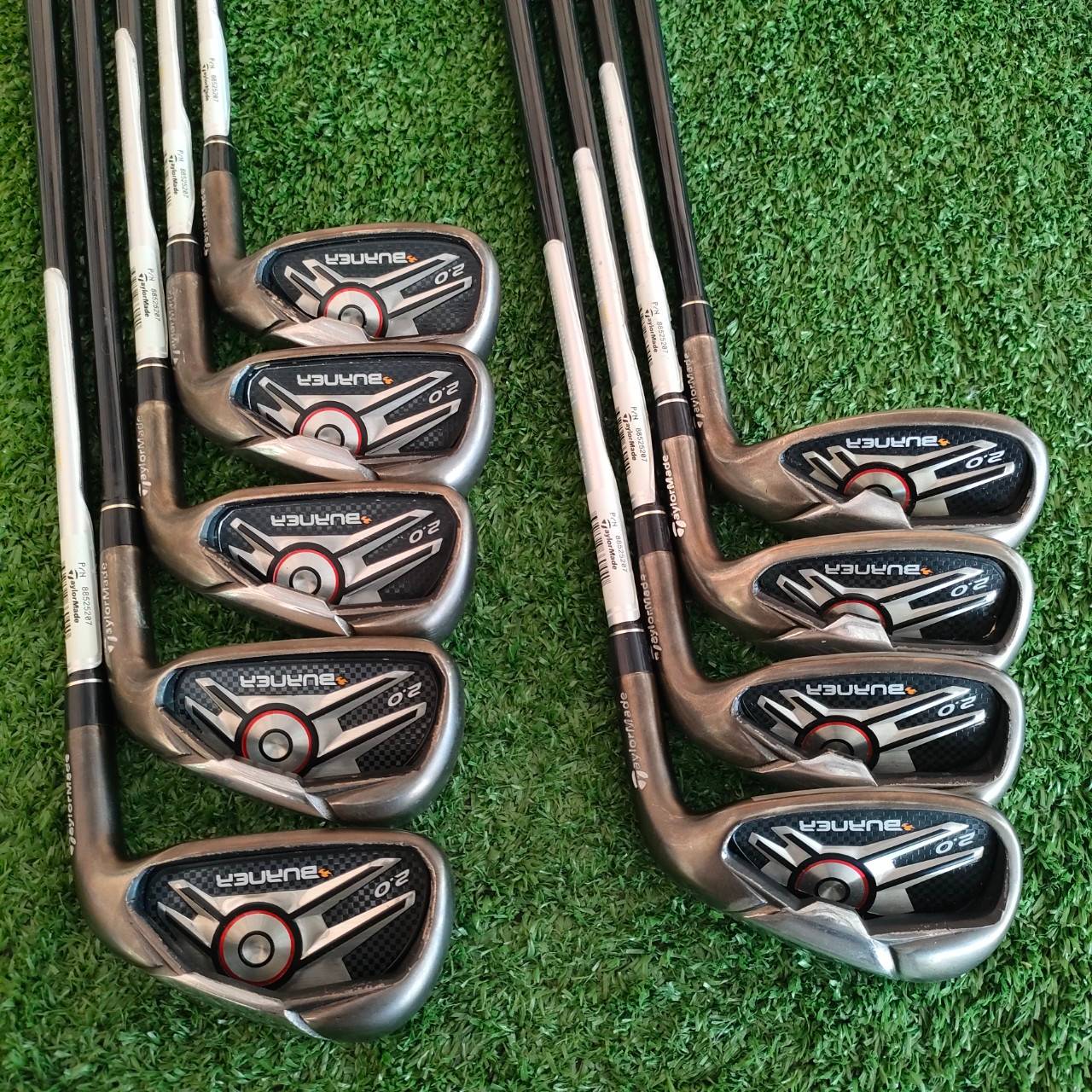 ชุดเหล็ก TAYLORMADE BURNER 2.0 มีเหล็ก 4-9 เเละ PW AW SW ก้าน BURNER 2.0 SUPERFAST FLEX R รุ่นนี้คุณภาพครบครัวที่สุดครับ!!! ตีใบกำลังดี มี CAVITY BACK ตีง่ายมากๆ ตีไกล ทั้งนุ่ม ได้ระยะสุดๆครับ