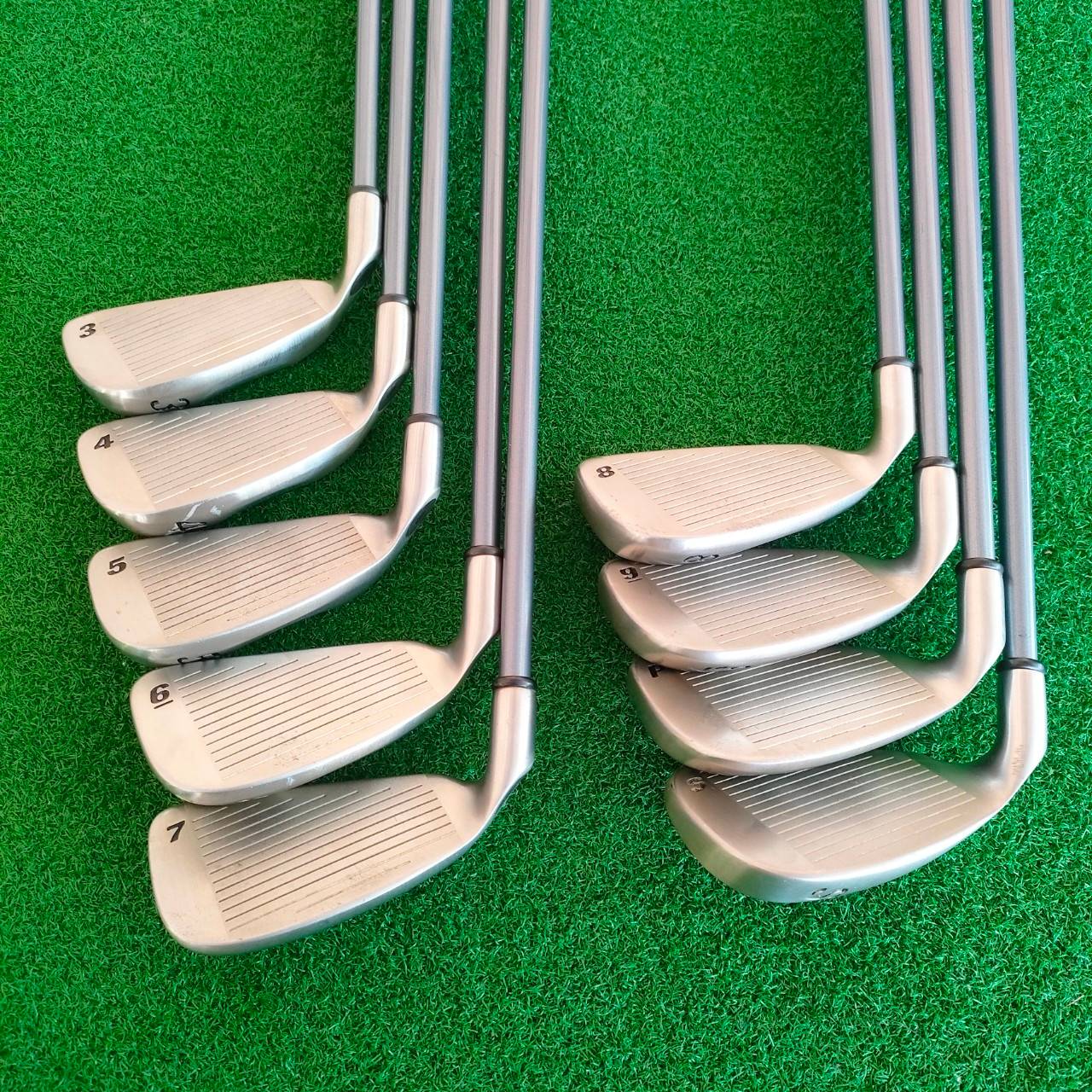 ชุดเหล็ก CALLAWAY BIG BERTHA มีเหล็ก 3-9 เเละ PW SW ก้าน RCH 90 FLEX R ชุดยอดนิยมสุด เพราะใบใหญ่ ตีง่ายๆ แต่ความรู้สึกดีมาก