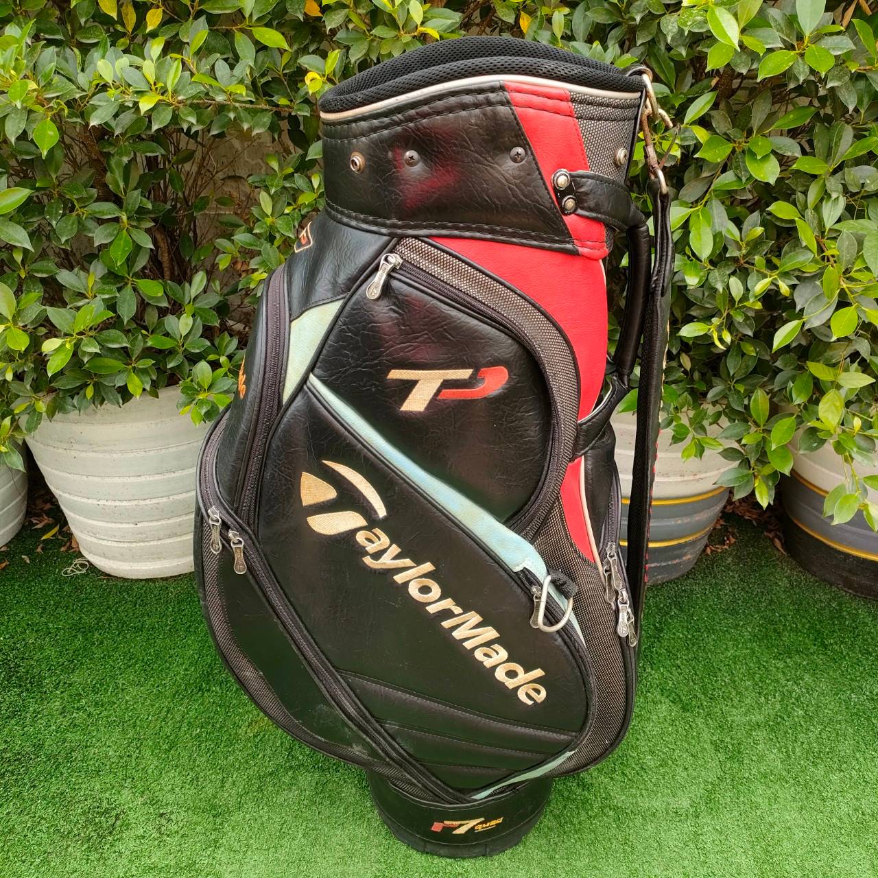 ถุงกอล์ฟ TAYLORMADE มือสอง ถุง TOUR ใบใหญ่ สวยพร้อมใช้