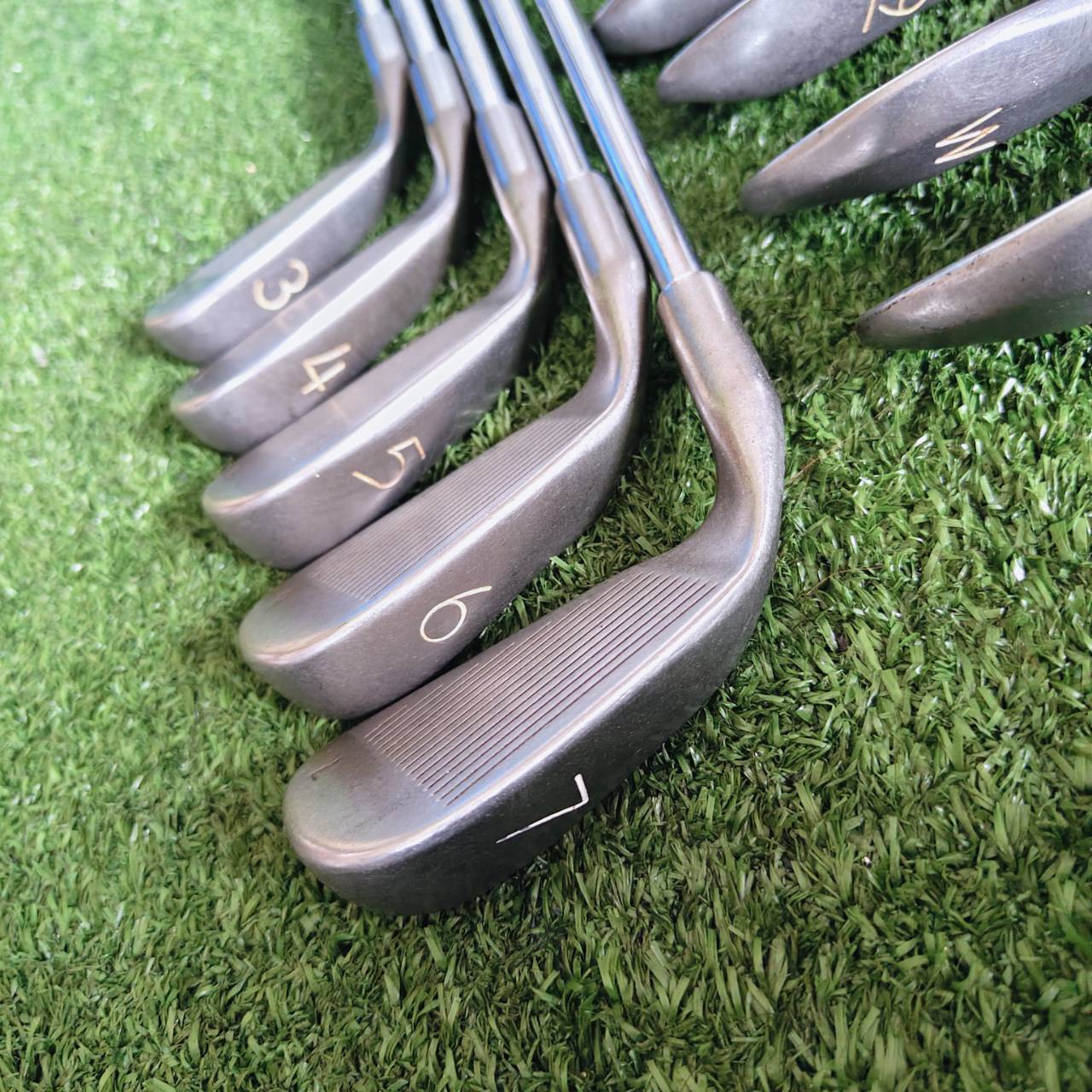 รุ่นพิเศษ* ชุดเหล็ก PING EYE2+ ปรับจุดเล็ก ๆ เช่น Loft ที่แรงขึ้นเล็กน้อย และ sole grind