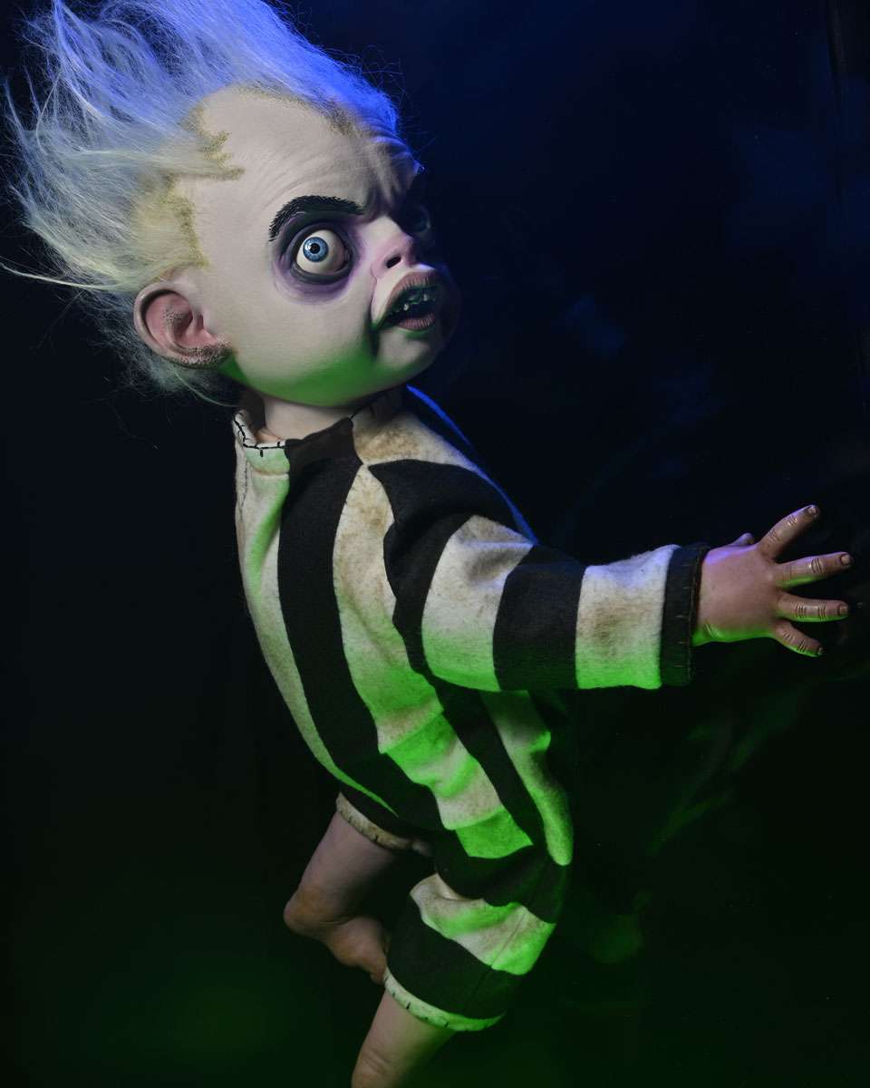 [สั่งจอง] Neca 1:1 Replica : Baby Beetlejuice (19")