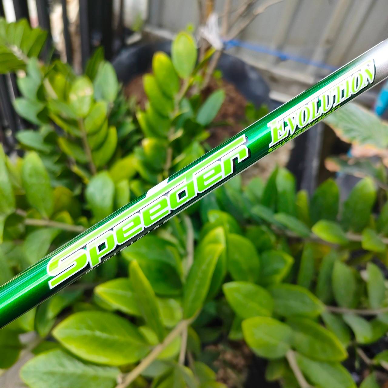 DRIVER CALLAWAY EPIC GBB STAR องศา 10.5 ก้าน FUJIKURA SPEEDER EVOLUTION FLEX R รุ่น STAR ตีไกล หน้าเด้ง ของดีมากๆ รุ่นนี้เป็น Jailbreak Technology มีแท่งที่หน้าไม้สองแท่ง ทรงพลังมาก ไม้กอล์ฟพรีเมี่ยมของแท้ By NakaraLuxurious