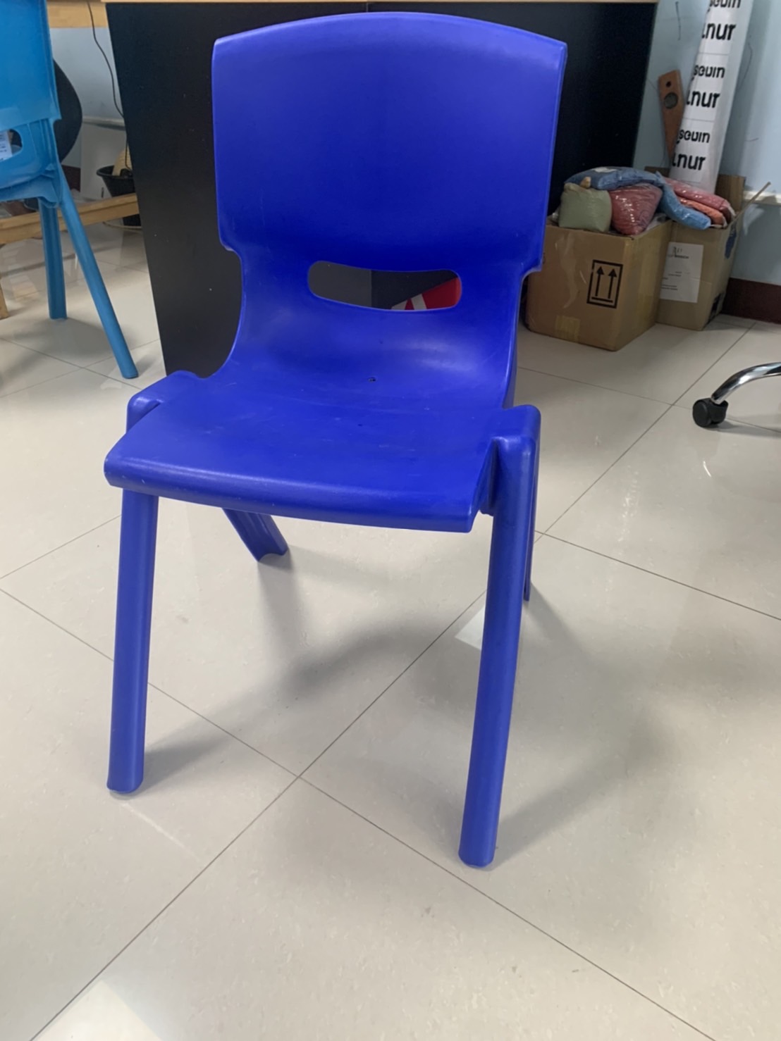 เก้าอี้นักเรียนประถม รุ่น38 สูง70ซม.เก้าอี้พลาสติกหนามาก เก้าอี้มัธยม เก้าอี้ผู้ใหญ่ เก้าอี้โรงอาหาร ราคาโรงงาน สำหรับโรงเรียน มหาวิทยาลัย โรงอาหาร