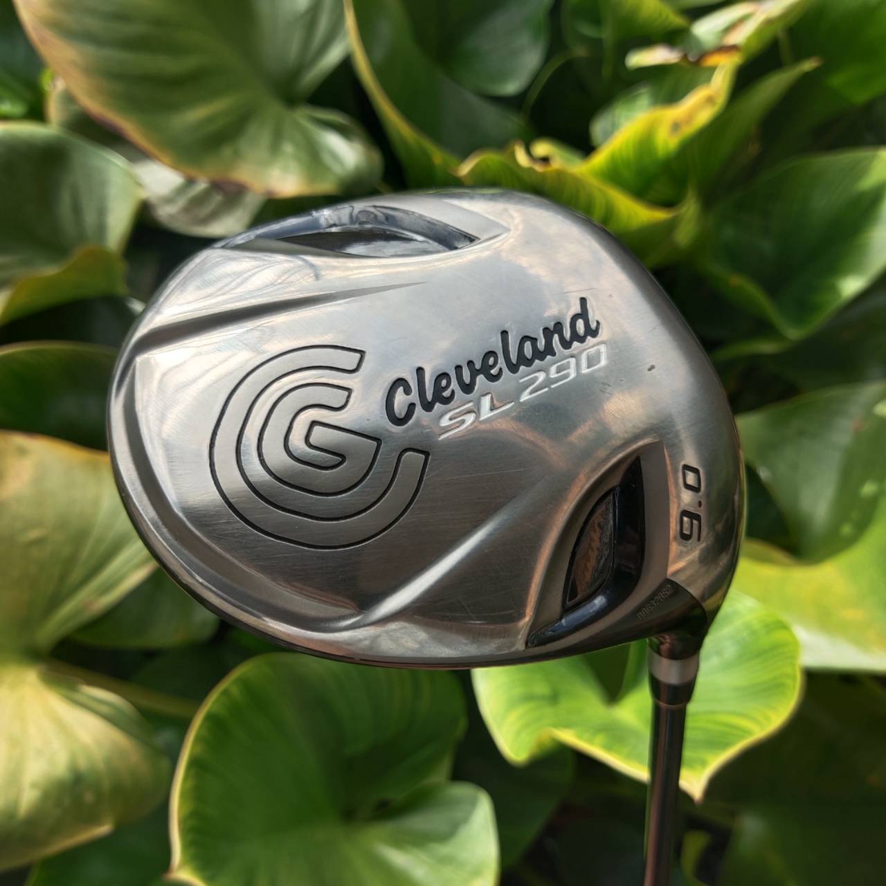 Driver Cleveland Launcher SL290 น้ำหนักรวมเพียง 290 กรัม ตีลื่น ระยะดีมาก ตีง่าย ตีตรง คุมง่าย