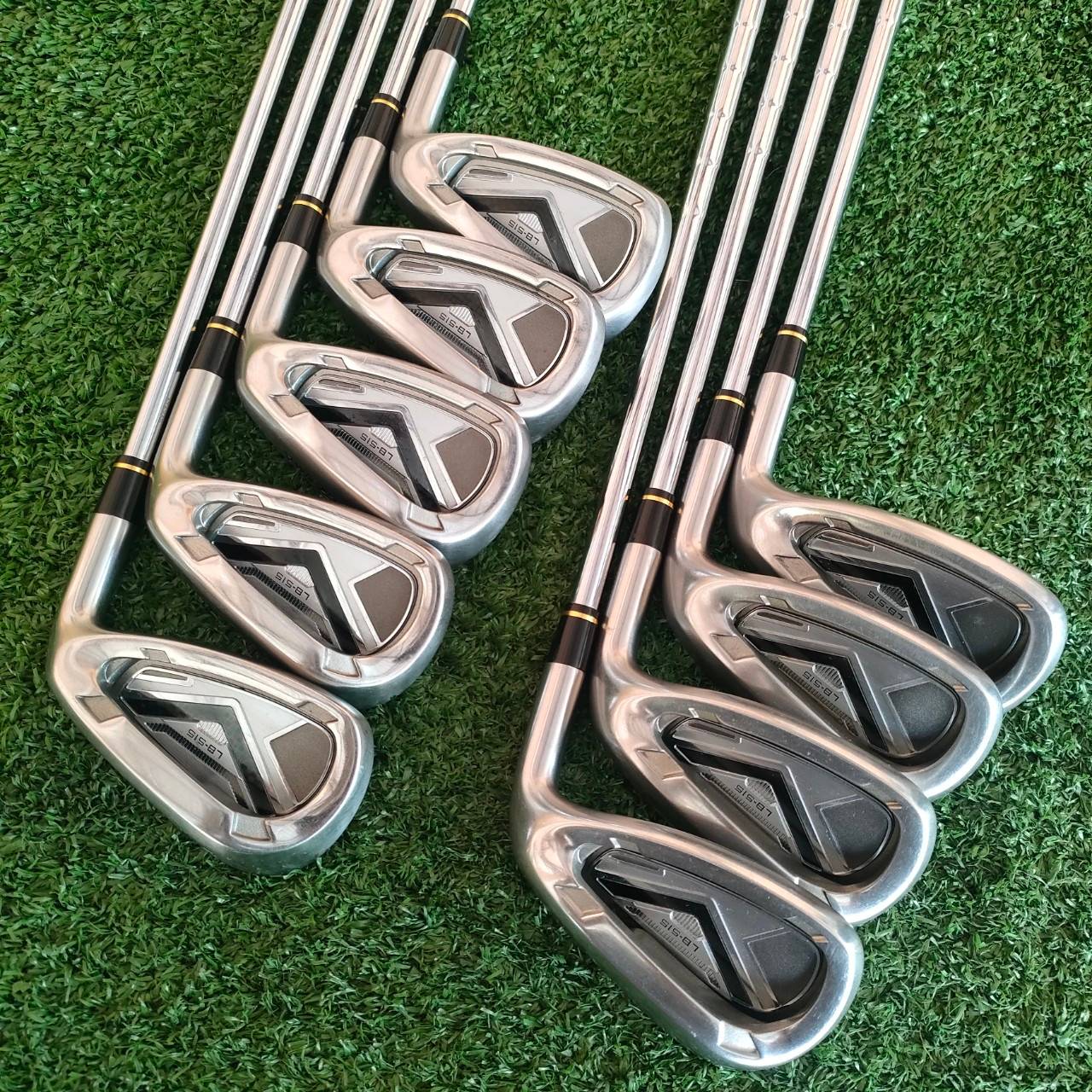ชุดเหล็ก HONMA LB-515 มีเหล็ก 5-11 เเละ AW SW ก้าน N.S.PRO 850 GH FLEX R ชุดเหล็กหน้าเด้ง!! พรีเมี่ยมสูงสุดจาก SAKATA ก้านเหล็กสุดพรีเมี่ยม!! น้ำหนักเบาแค่ 85 กรัม ทำให้ตีง่ายมาก!! ไม้กอล์ฟมือสอง ของแท้ BY NakaraLuxurious