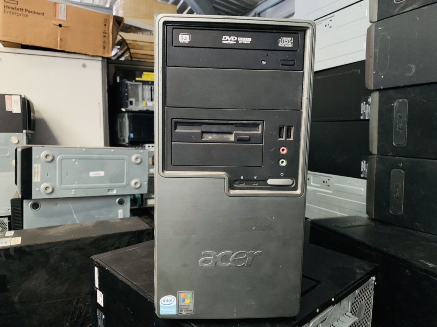 Acer Veriton M261 Tower คอมพิวเตอร์ตั้งโต๊ะ สินค้ามีประกัน
