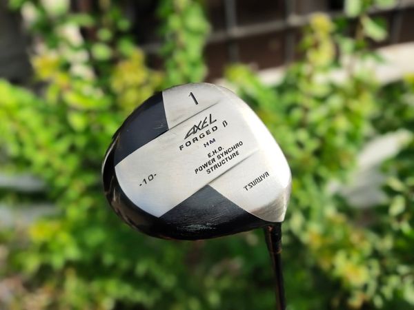 Driver Tsuruya Axel วัสดุพิเศษ FORGED BETA TITANIUM 2041