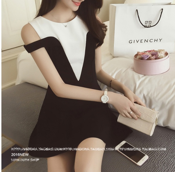 ชุดเดรสเว้าไหล่แฟชั่นเกาหลี ผ้าเนื้อดี มีซิบด้านหลัง ตามแบบ