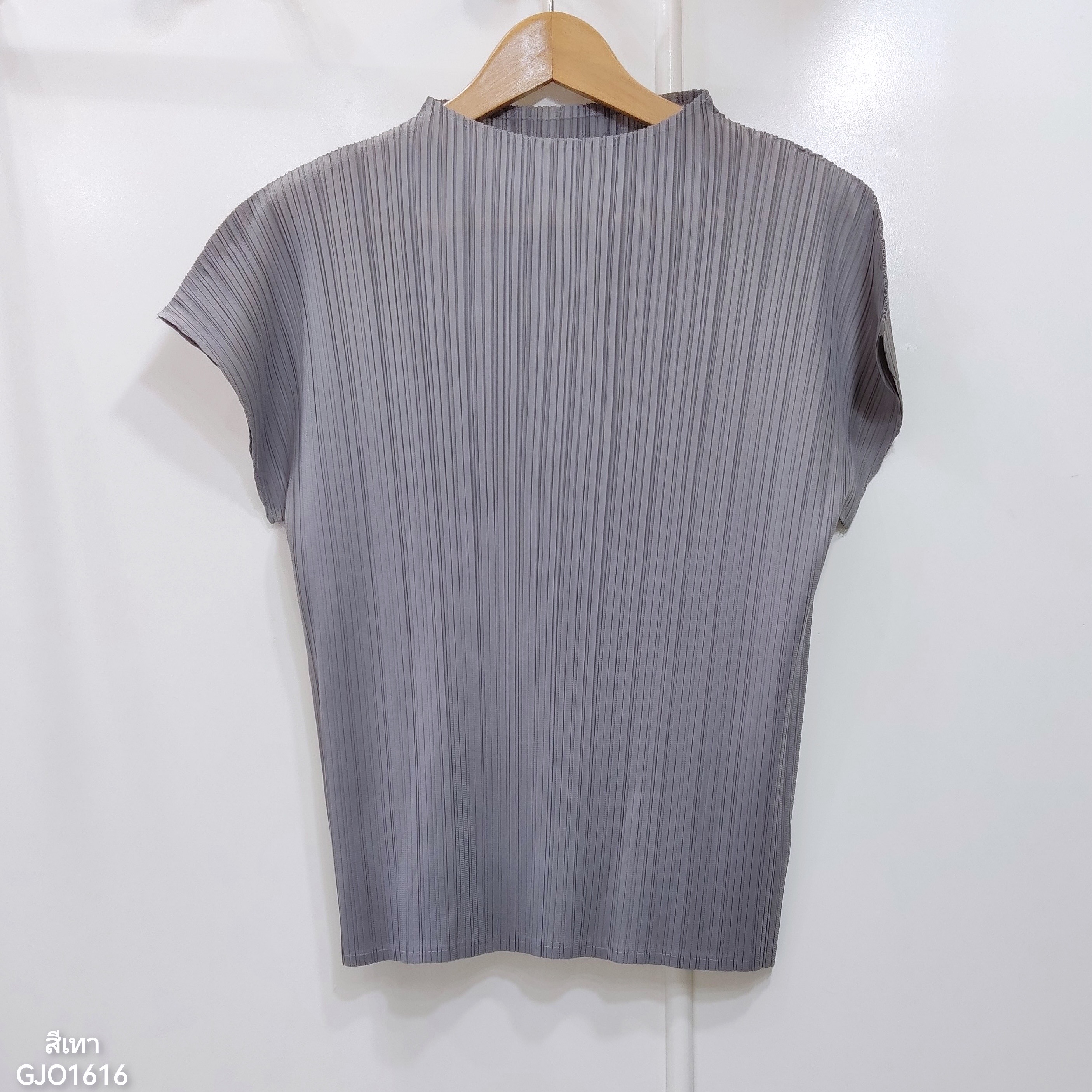 2MUAY รุ่น GJO1616 เสื้อพลีทคุณภาพ HIGH NECK SHORT SLEEVE PLEATED TOP 15 สี FREE SIZE