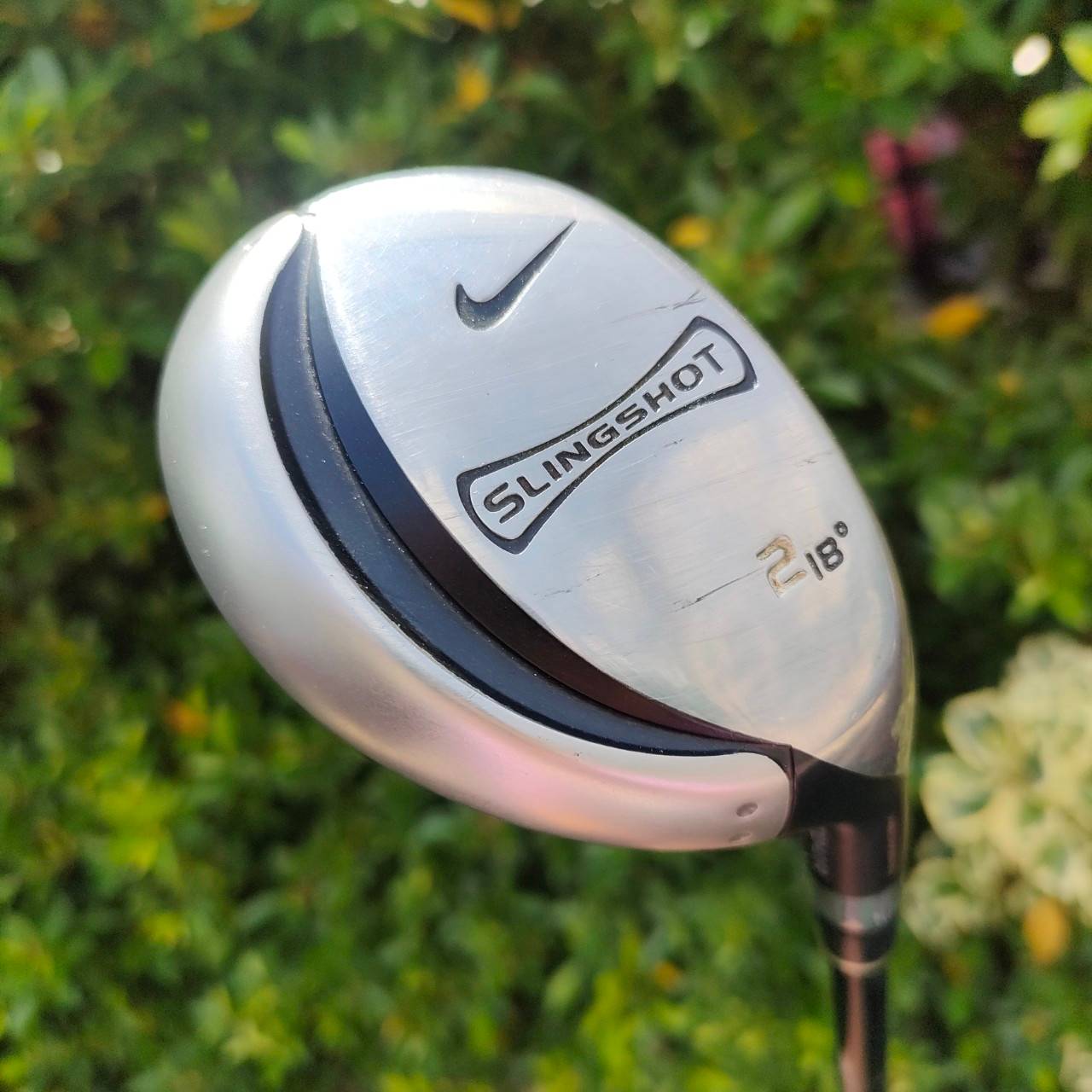 HYBRID 2 NIKE SLINGSHOT องศา 18 ก้าน TOUR AD FLEX R มี COVER เดิม ออกแบบกระดองแบบพิเศษ บางมาก!! ทำให้ CG ลงต่ำและลึก ตีง่ายแบบสุดๆ!! ไม้กอล์ฟมือสอง ของแท้ BY NakaraLuxurious
