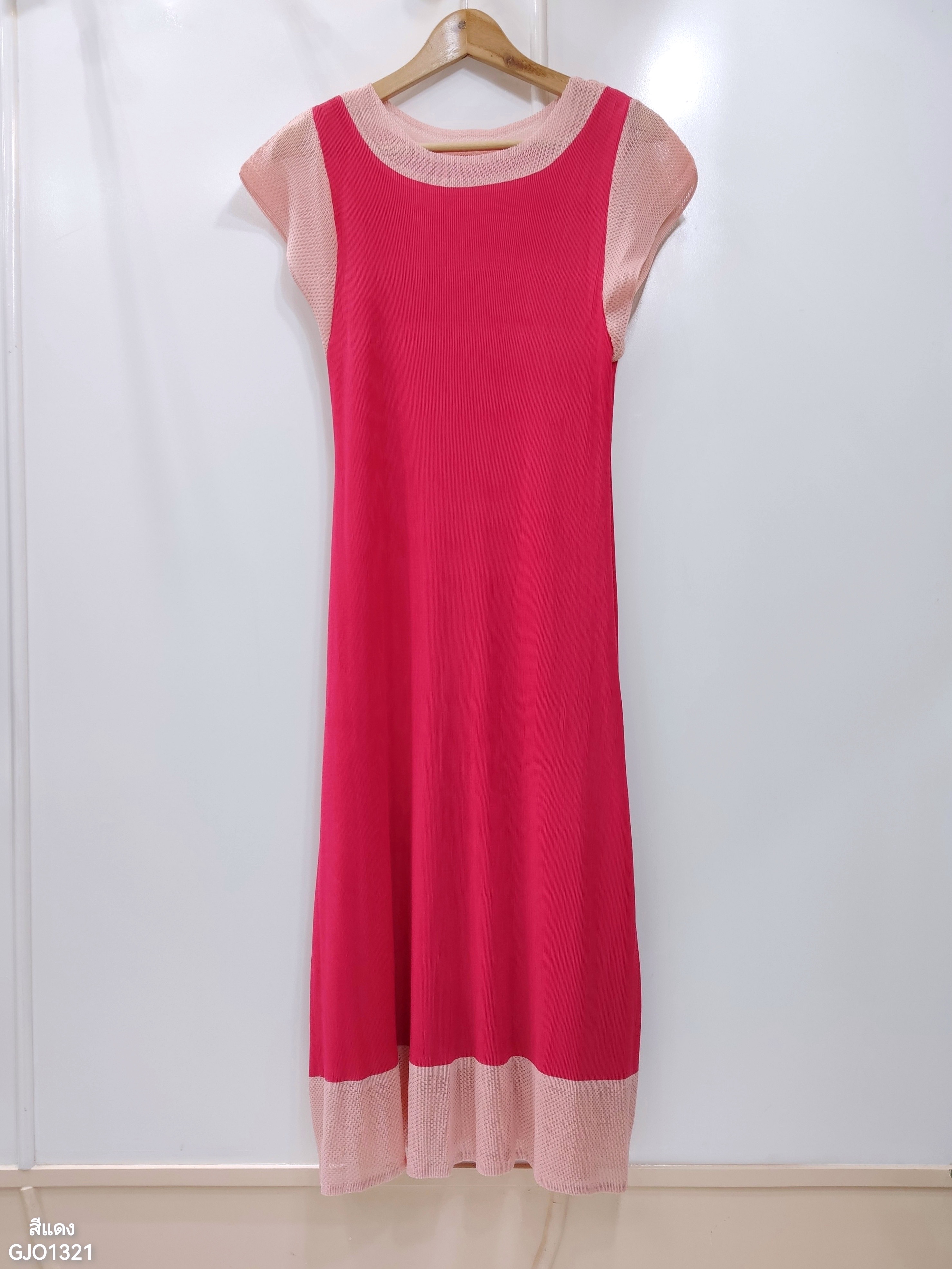 ปรับราคาลง20%!! 2MUAY รุ่น GJO1321 เดรสพลีทคุณภาพ TWO TONE SHORT SLEEVE PLEATED DRESS 6 สี FREE SIZE
