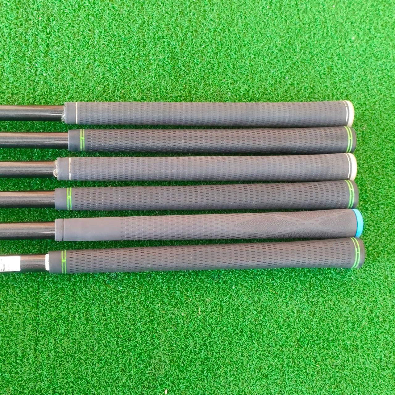 ชุดเหล็ก CALLAWAY BIG BERTHA มีเหล็ก 6-9 เเละ PW SW ก้าน RCH96 FLEX R ใบใหญ่ตีง่ายมากๆ ก้านแบบเจาะทะลุ ได้ฟีลลิ่งมากๆครับ