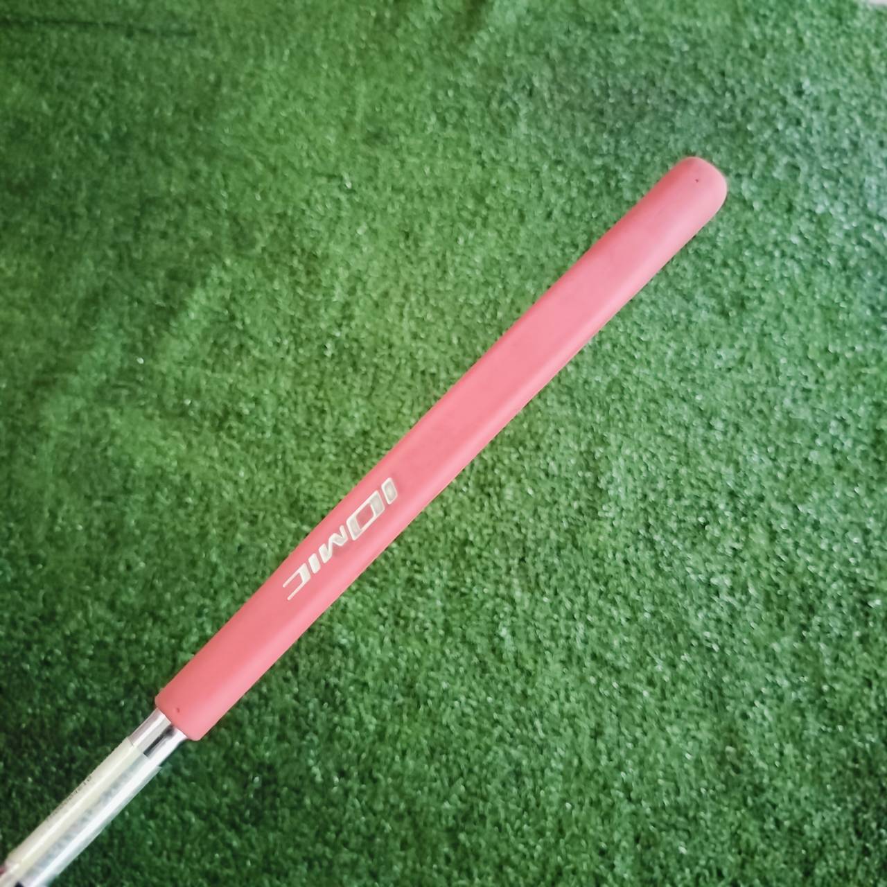 Odyssey White Hot XG 2-Ball F7 ความยาว 32 นิ้ว หน้าสัมผัสรุ่น XG จะมีลายเข้ามาเพิ่ม ทำให้ทั้งนุ่มมาก ไม้กอล์ฟพรีเมี่ยมมือสอง ของแท้ By NakaraLuxurious