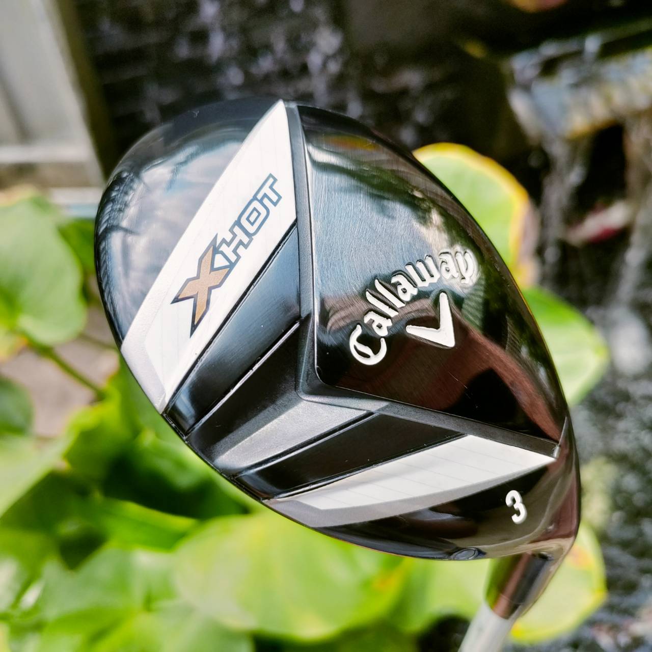 UT3 Callaway X-HOT องศา 19 ก้าน NS PRO 950 FLEX R เป็นก้านเหล็กเบาเดิมๆ มีสติ๊กเกอร์ ของ Callaway ติดอยู่ครบ สภาพสวยมาก ไม้กอล์ฟพรีเมี่ยมมือสอง ของแท้ By NakaraLuxurious