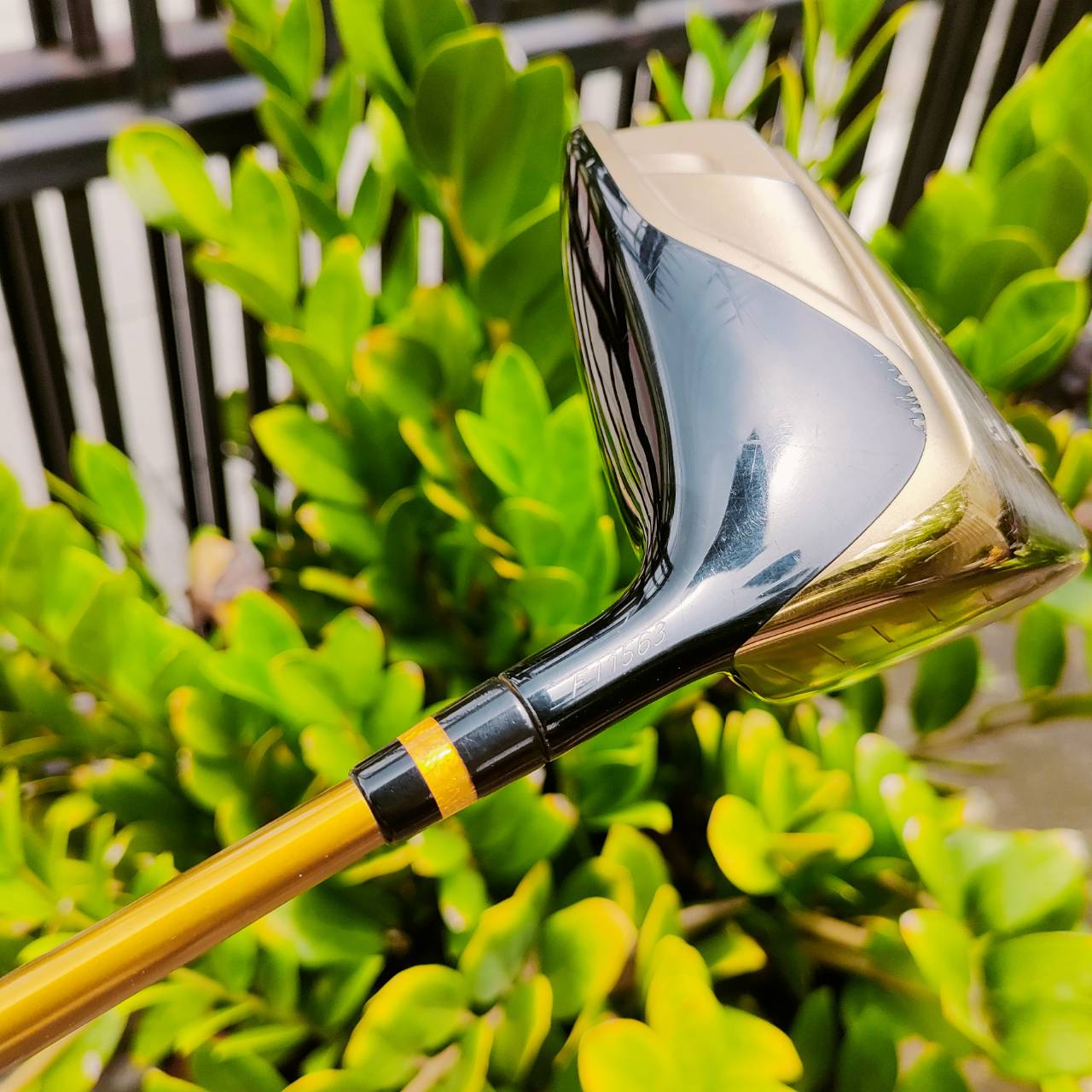 Driver SWORD SNIPER Hi 4WD องศา 9 ก้าน TOUR AD FLEX มี COVER เดิม รุ่น Hi หน้าเด้งมาก พร้อมหมุด 4 จุด 4WD ทำให้การชดเชยสูงสุด ตีทั้งตรง ทั้งไกลมาก ไม้กอล์ฟพรีเมี่ยมมือสองญี่ปุ่น ของแท้ By NakaraLuxurious