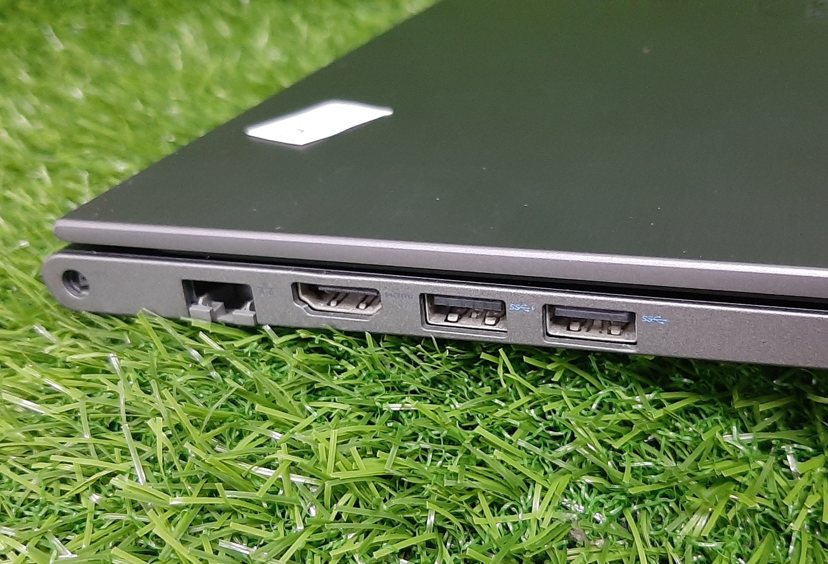 Notebook มือสอง ประกันร้าน 1 เดือน Dell Vostro 14-5459 (i5-6200U Ram4GB HDD500GB VGA930M 2GB) + Adapter