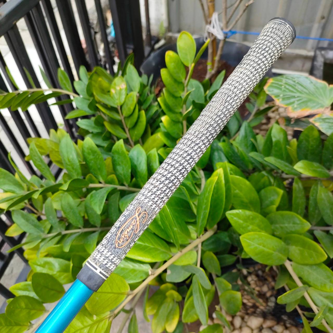 DRIVER TAYLORMADE R7 SUPERQUAD องศา 10.5 ก้าน TOUR AD S ก้านโมพรีเมี่ยม เป็นรุ่นที่ดังมากๆ ตีดีตลอดกาล ตีดีมากๆ ไม้กอล์ฟพรีเมี่ยมของแท้ By NakaraLuxurious