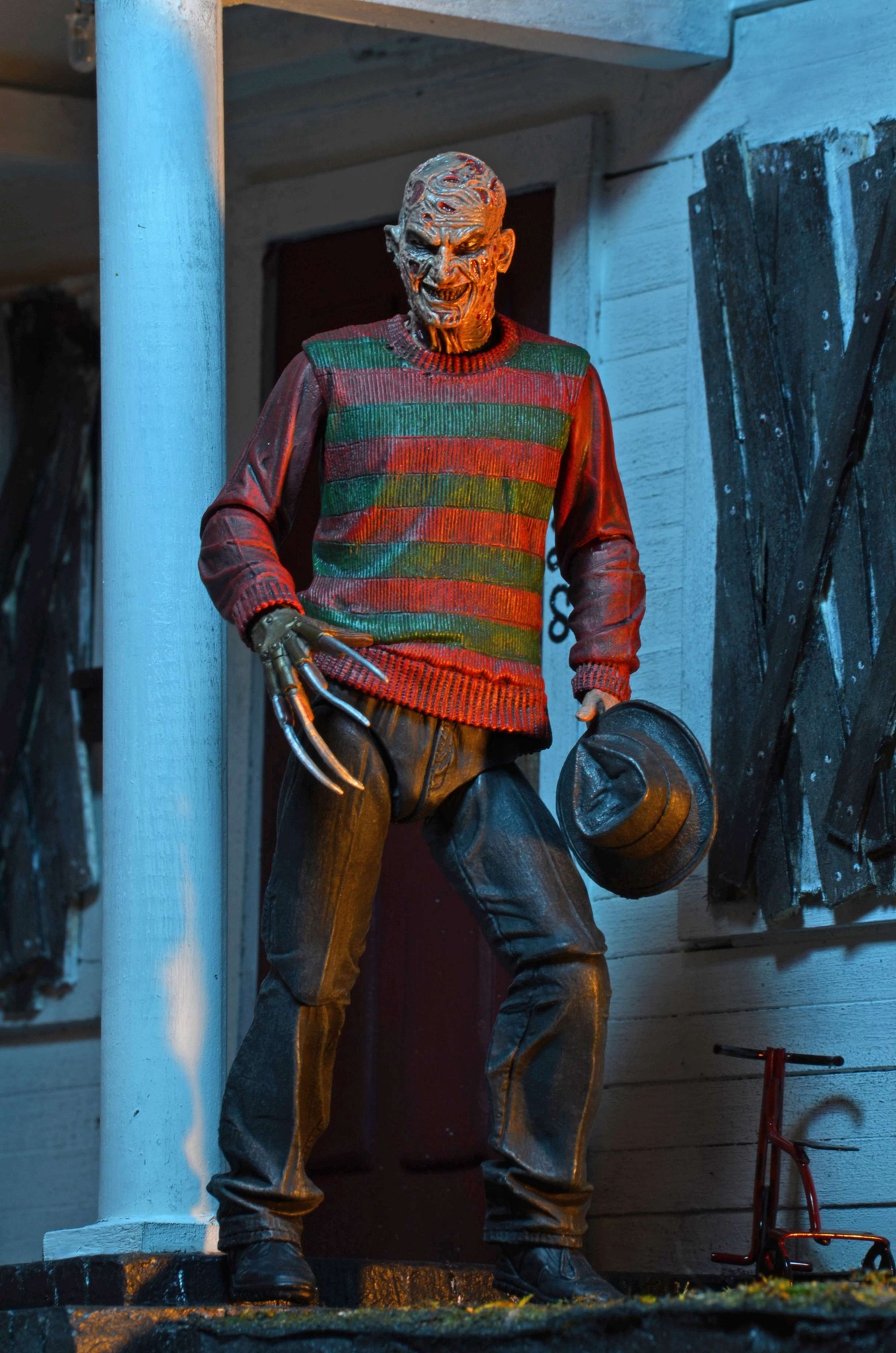 [สั่งจอง]Neca 7" : Ultimate Freddy 30th Anniversary