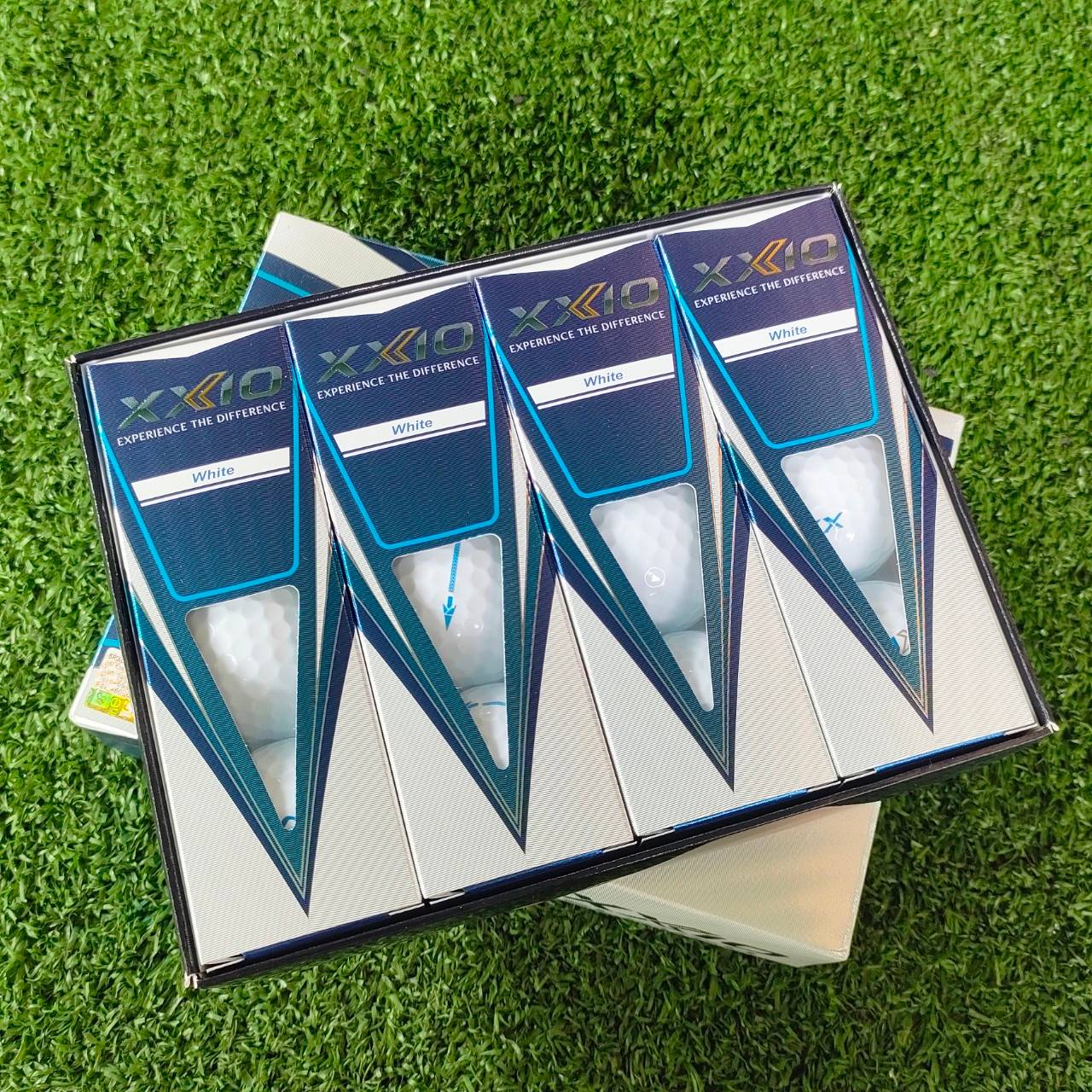 ลูกกอล์ฟ XXIO ELEVEN GOLF BALLS ของใหม่ เปลือกลูกกอล์ฟมีความยืดหยุ่นสูง ไม่ต้องตีแรง แกน Fastlayer นุ่มพิเศษ 338 Speed Dimples ไม้กอล์ฟพรีเมี่ยมมือสอง ของแท้ By NakaraLuxurious