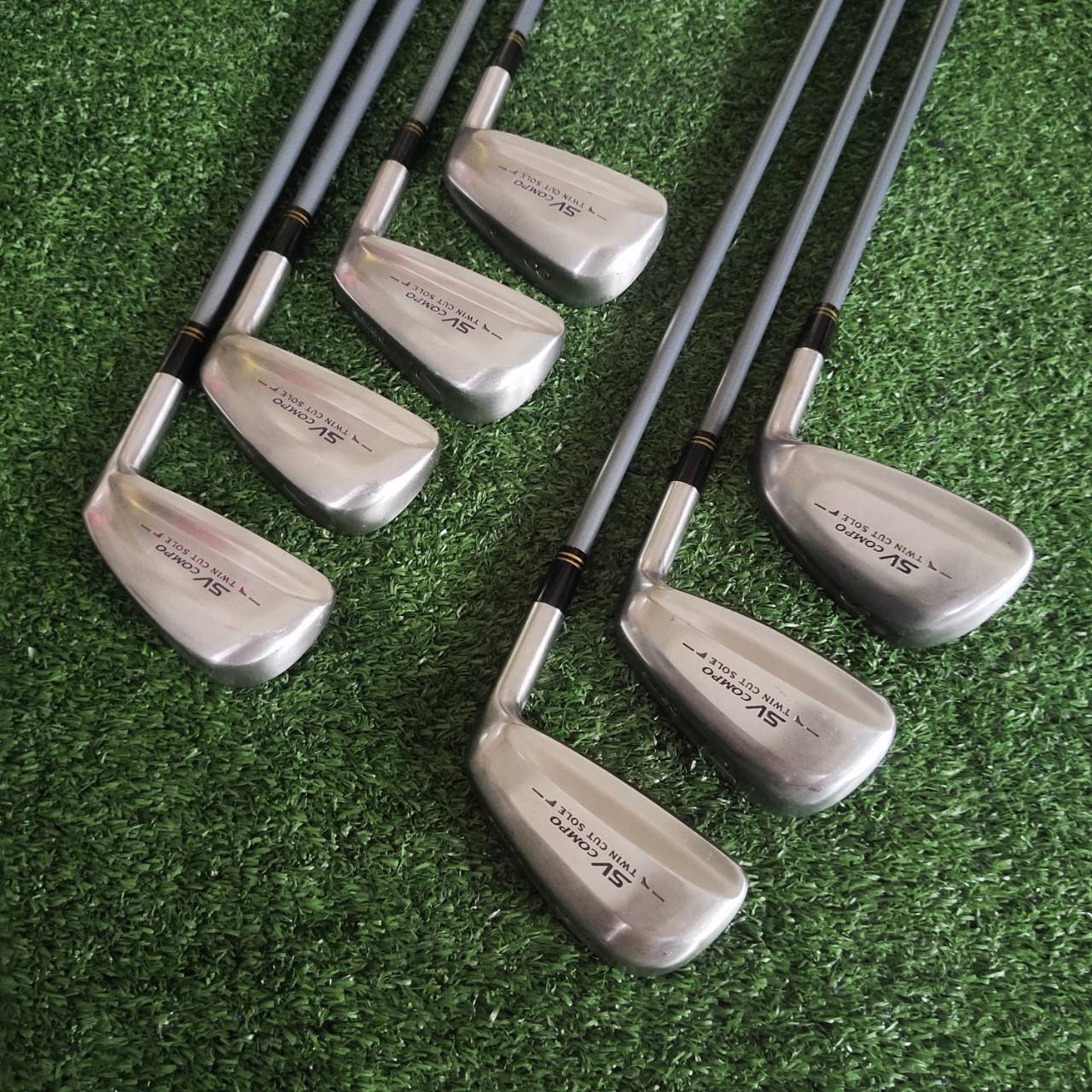 ** ไม้กอล์ฟผู้หญิง ** ชุดเหล็ก DAIWA SV COMPO เทคโนโลยี "Twin Cut Sole" หน้าเคฟล่าทั้งเซ็ต