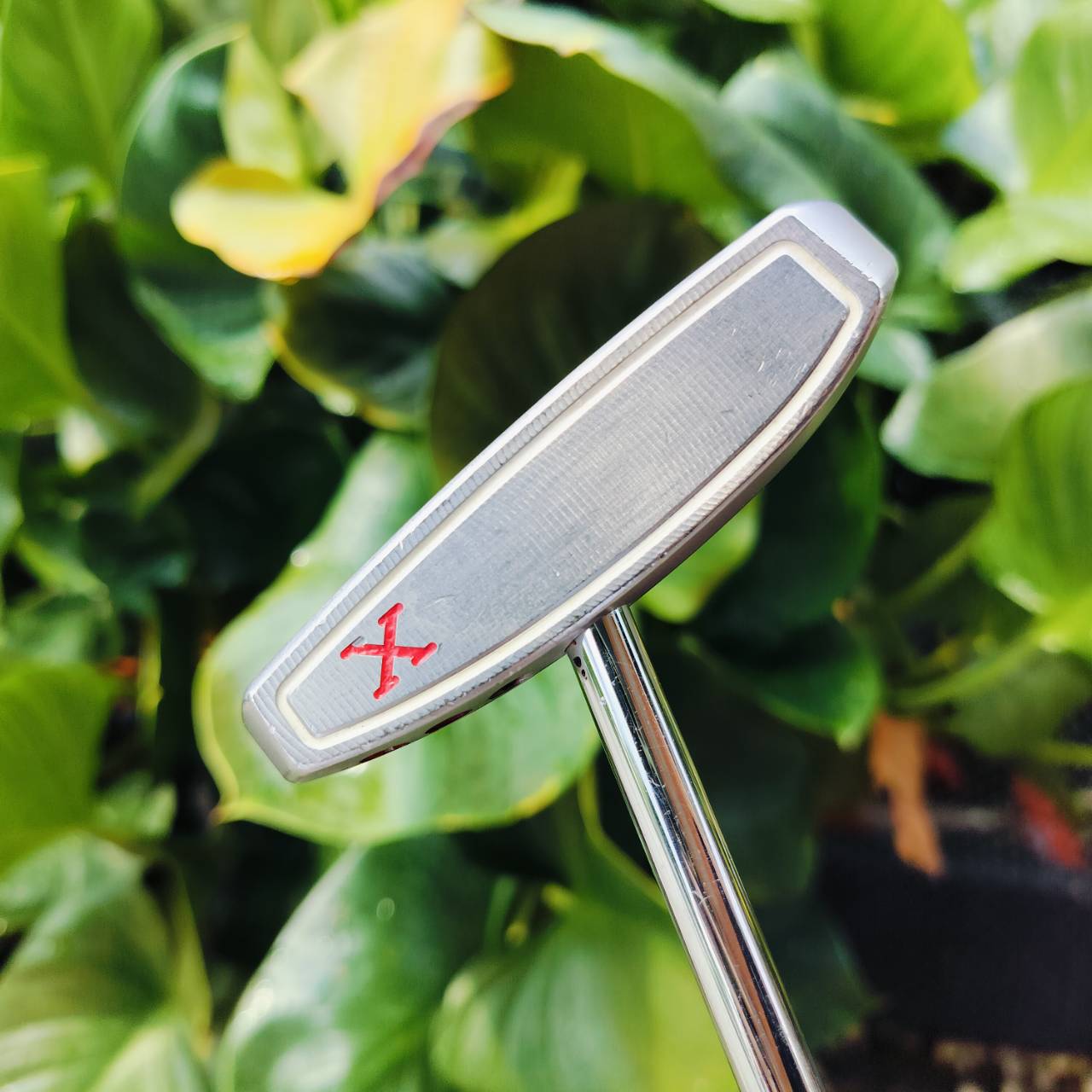 PUTTER TITLEIST SCOTTY CAMERON RED X2 ความยาว 34 นิ้ว กริพ เดิม สวยจัด มี COVER RED X2 ก้านเสียบแบบ CENTER SHAFT ไม้กอล์ฟพรีเมี่ยมมือสอง ของแท้ By NakaraLuxurious