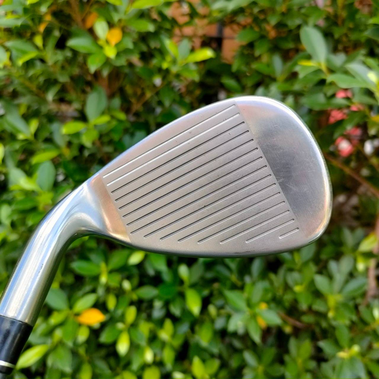 **ไม้กอล์ฟสำหรับผู้หญิง** ชุดเหล็ก TAYLORMADE RAC ตีง่ายมากๆ และช่วยเรื่องระยะ สำหรับคุณผู้หญิงท่่ตีไม่ไกล เหล็กชุดนี้สามารถช่วยได้ครับ มีเหล็ก 5-9 เเละ PW SW