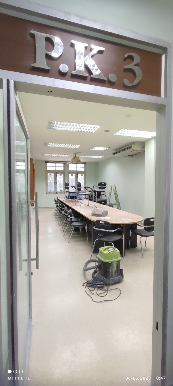 งานปรับปรุงห้องประชุมภาควิชาอายุรศาสตร์ร.พ.ศิริราช