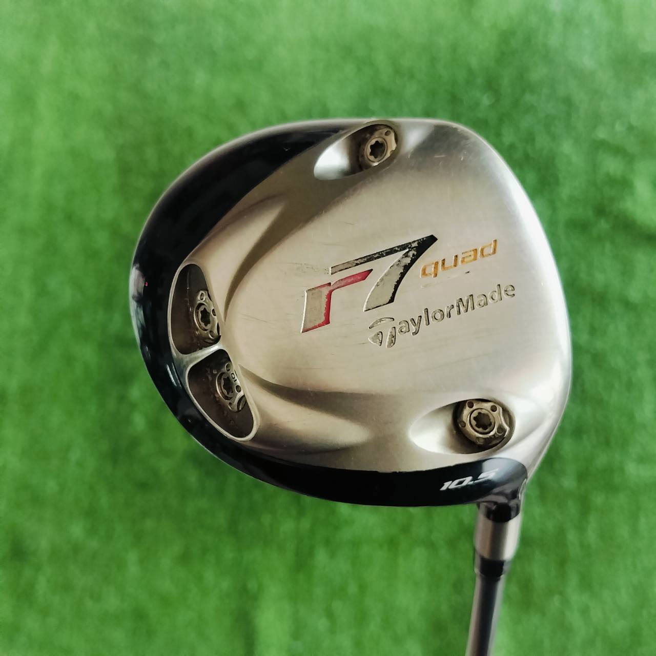 Driver Taylormade r7 quard หมุดไขปรับแบบ 4 จุด องศา 10.5 ก้าน MAS.2 PLUS FLEX R ตีโดนง่ายได้ระยะ ลดพิเศษ!!! ไม้กอล์ฟพรีเมี่ยมมือสอง ของแท้ By NakaraLuxurious