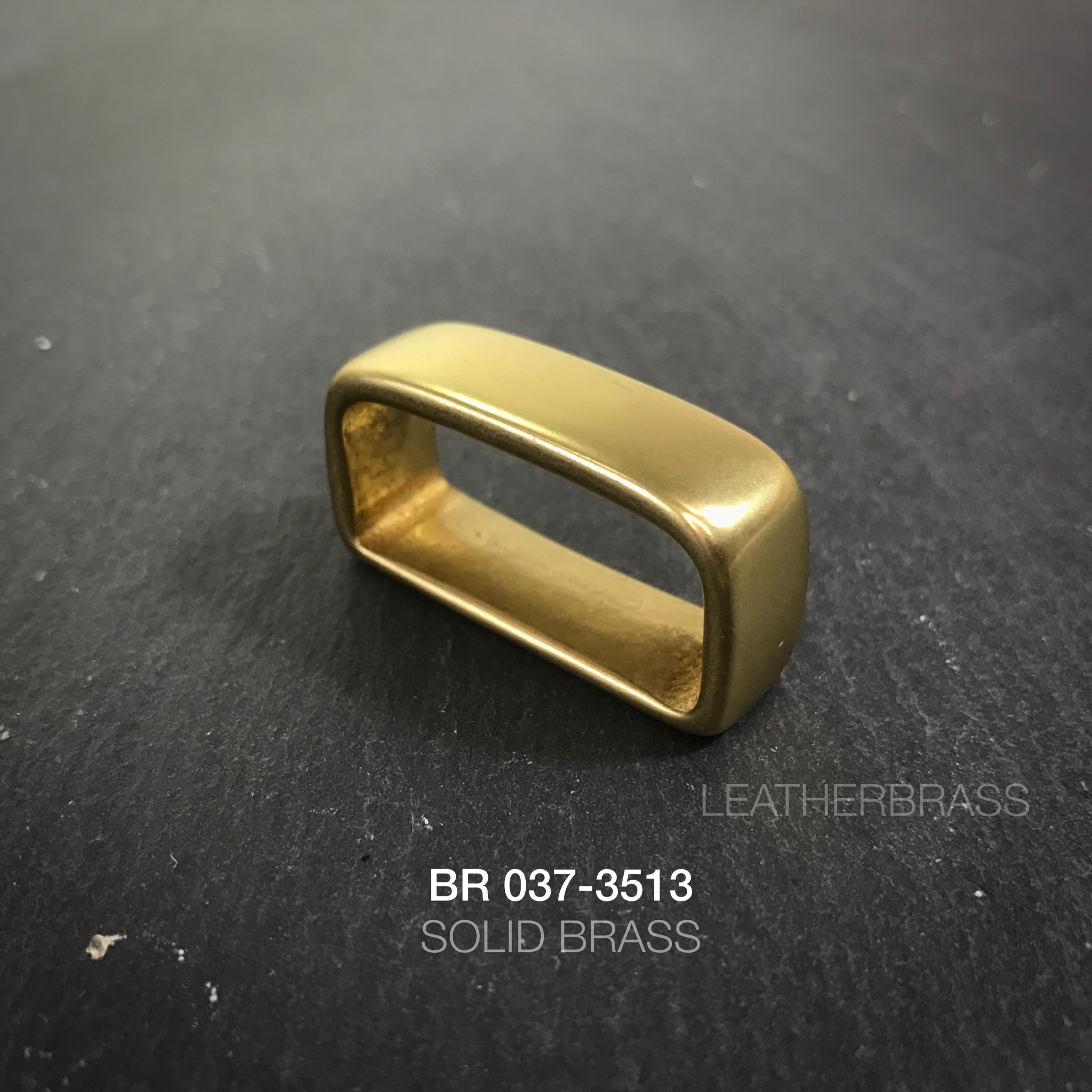ฺBR037 หูเข็มขัดทองเหลืองแท้ อะไหล่เข็มขัด อุปกรณ์งานหนัง leatherbrass**ราคาต่อชิ้น**