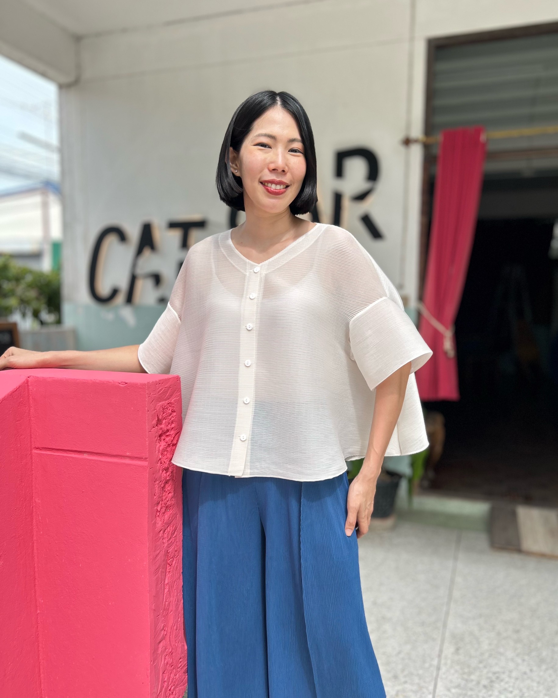 2MUAY รุ่น GJO11041P เสื้ออัดพลีท BUTTON FRONT FLARE SLEEVE PLEATED TOP / CARDIGAN 3สี FREE SIZE