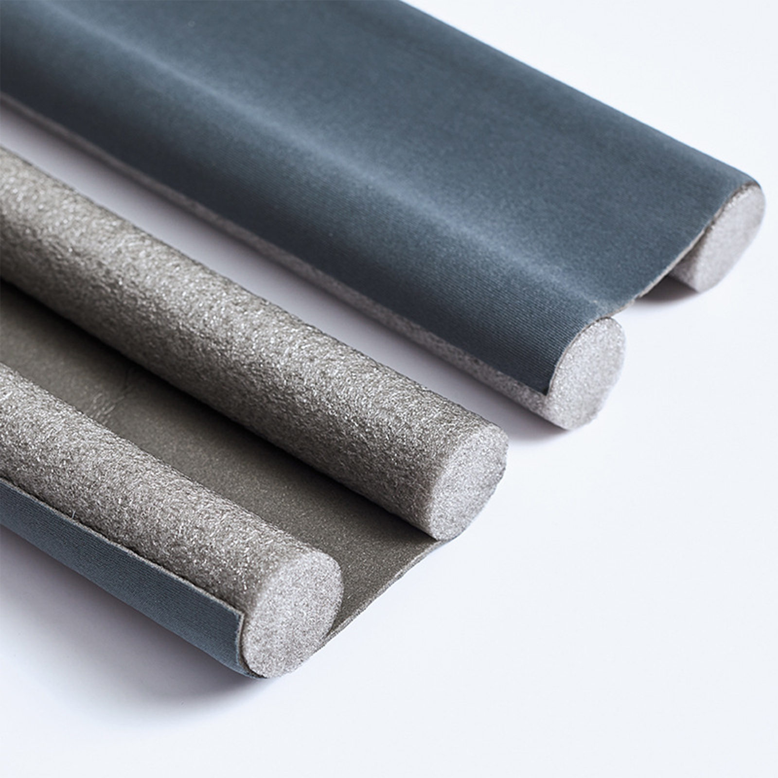 ที่กั้นช่องใต้ประตู โฟมคู่ ขนาด93cm ตัดแต่งได้ โฟมอย่างดี ไม่เก็บความชื้น