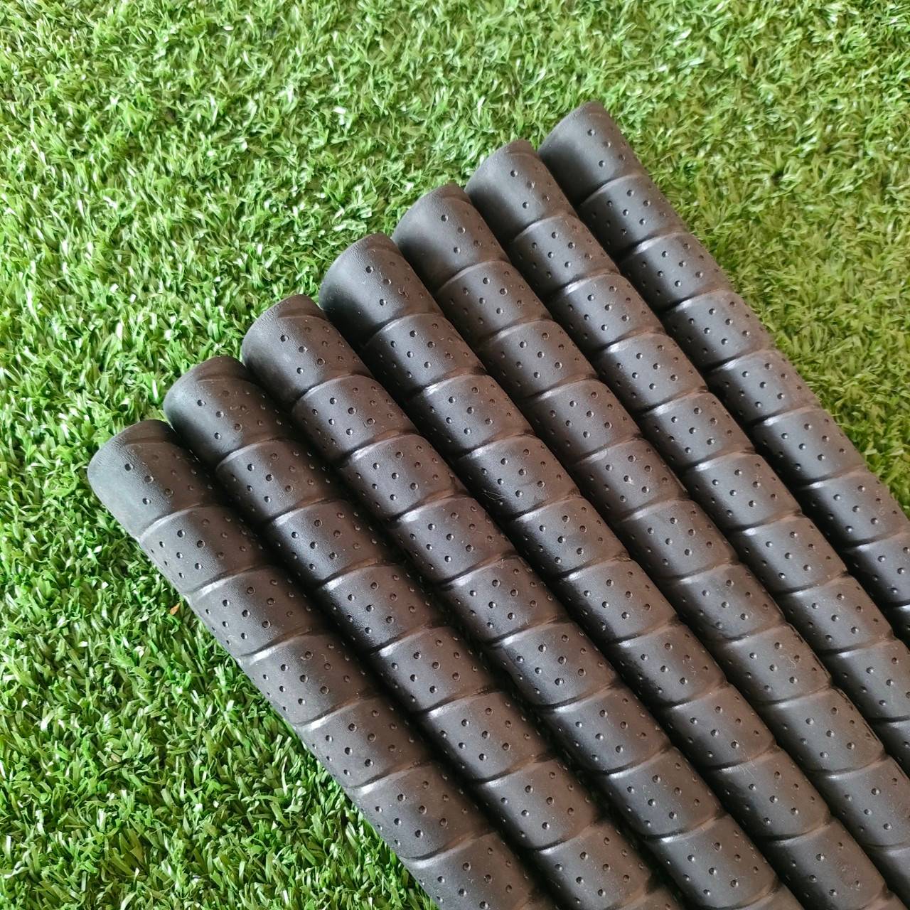 GRIP PUTTER TOUR TECH ของใหม่!! เหนียว นุ่ม หนึบ!! มือหนึ่ง ของแท้ BY NakaraLuxurious