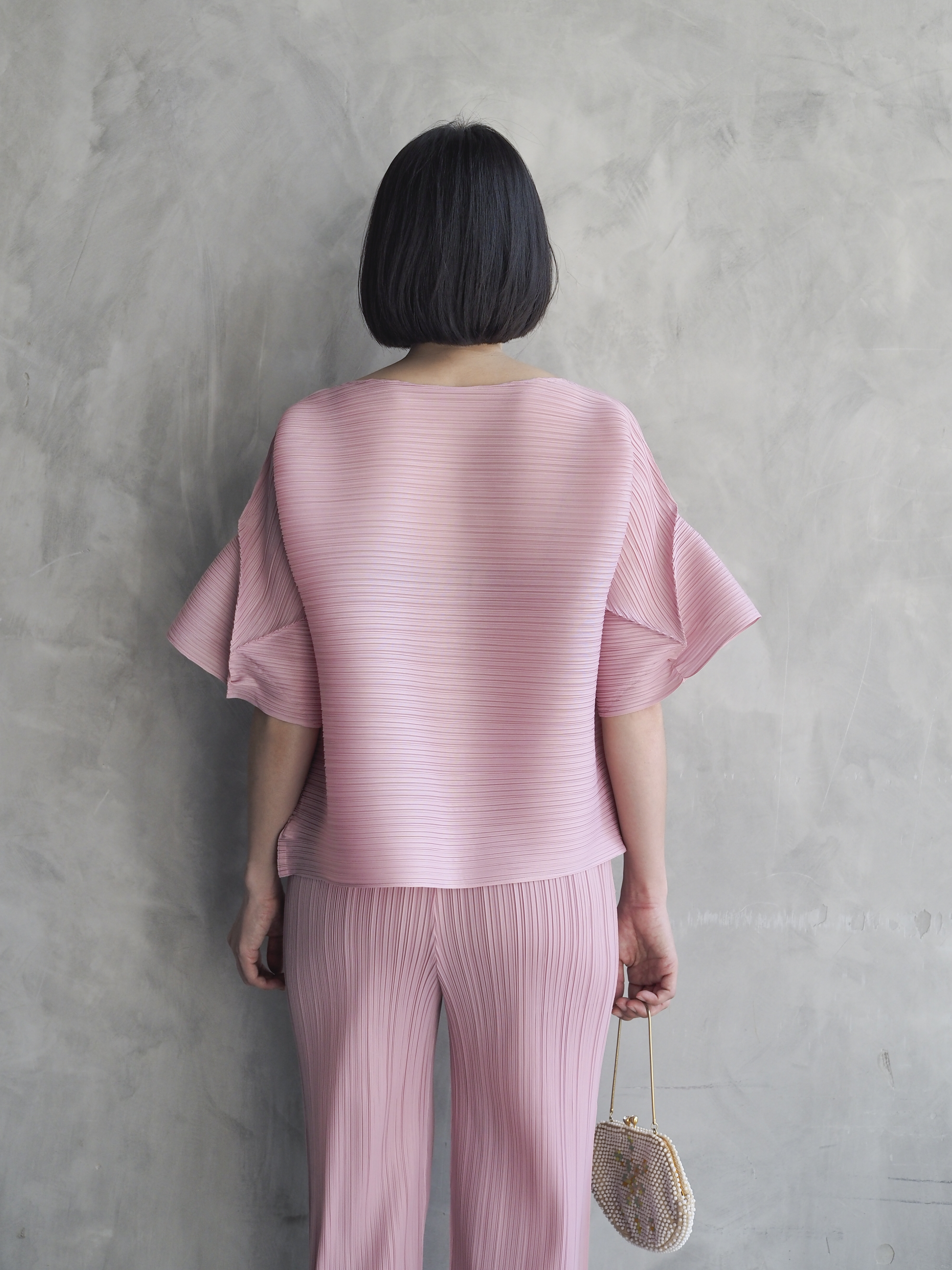 2MUAY รุ่น GJO9319-9 เสื้อพลีทคุณภาพ FLARE SLEEVE PLEATED TOP 7 สี FREE SIZE