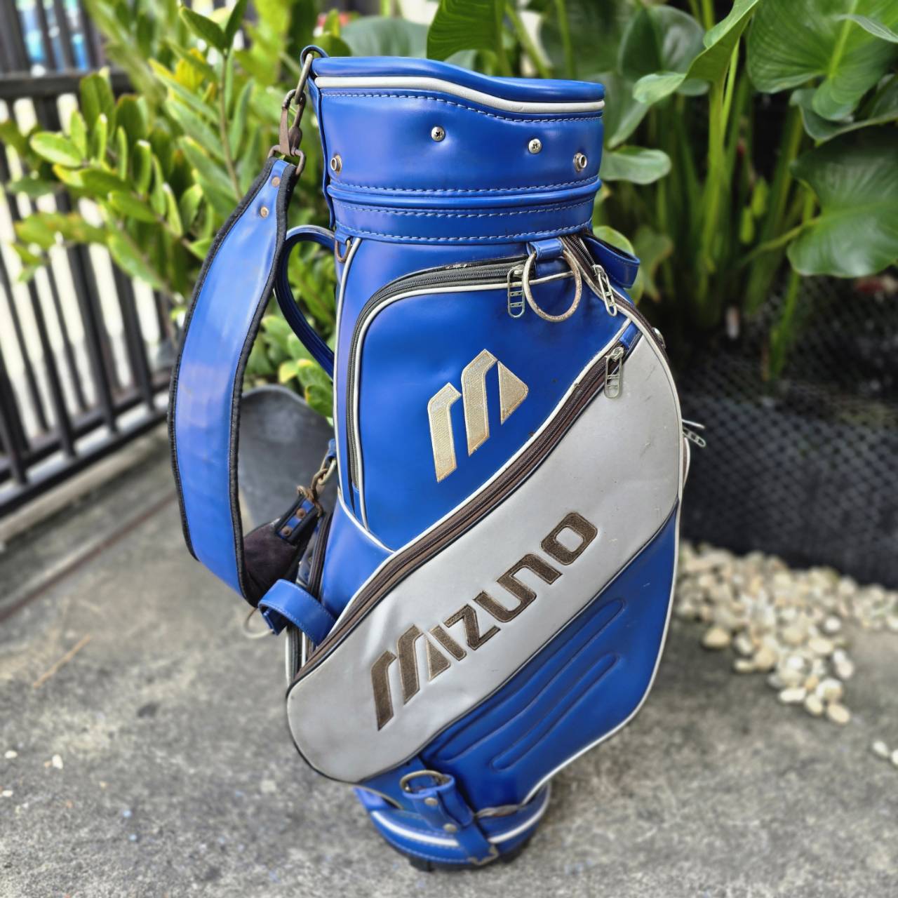 *** มีตำหนิเป๊กหลุด 1 จุด *** ถุงกอล์ฟ MIZUNO ของแท้ เป็นถุง TOUR วัสดุดีมากค่ะ