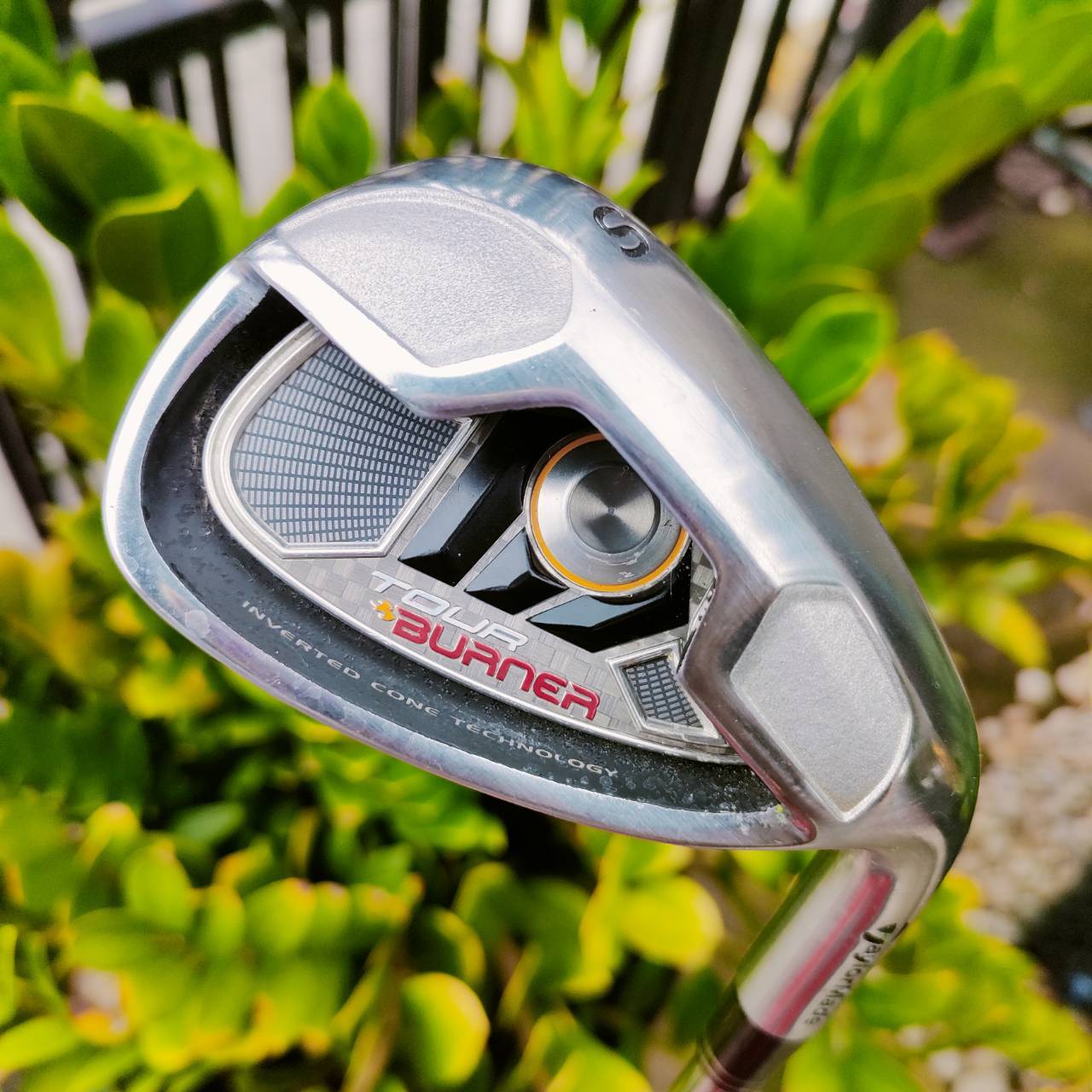 ชุดเหล็ก Taylormade BURNER มีเหล็ก 5 6 7 8 9 P A S มี WEDGE 3 ตัว กระจายน้ำหนักอย่างดี ชดเชยความผิดพลาดสูง ตีได้ระยะมาก ตีง่าย ตีสบาย ไม้กอล์ฟพรีเมี่ยมมือสอง ของแท้ By NakaraLuxurious