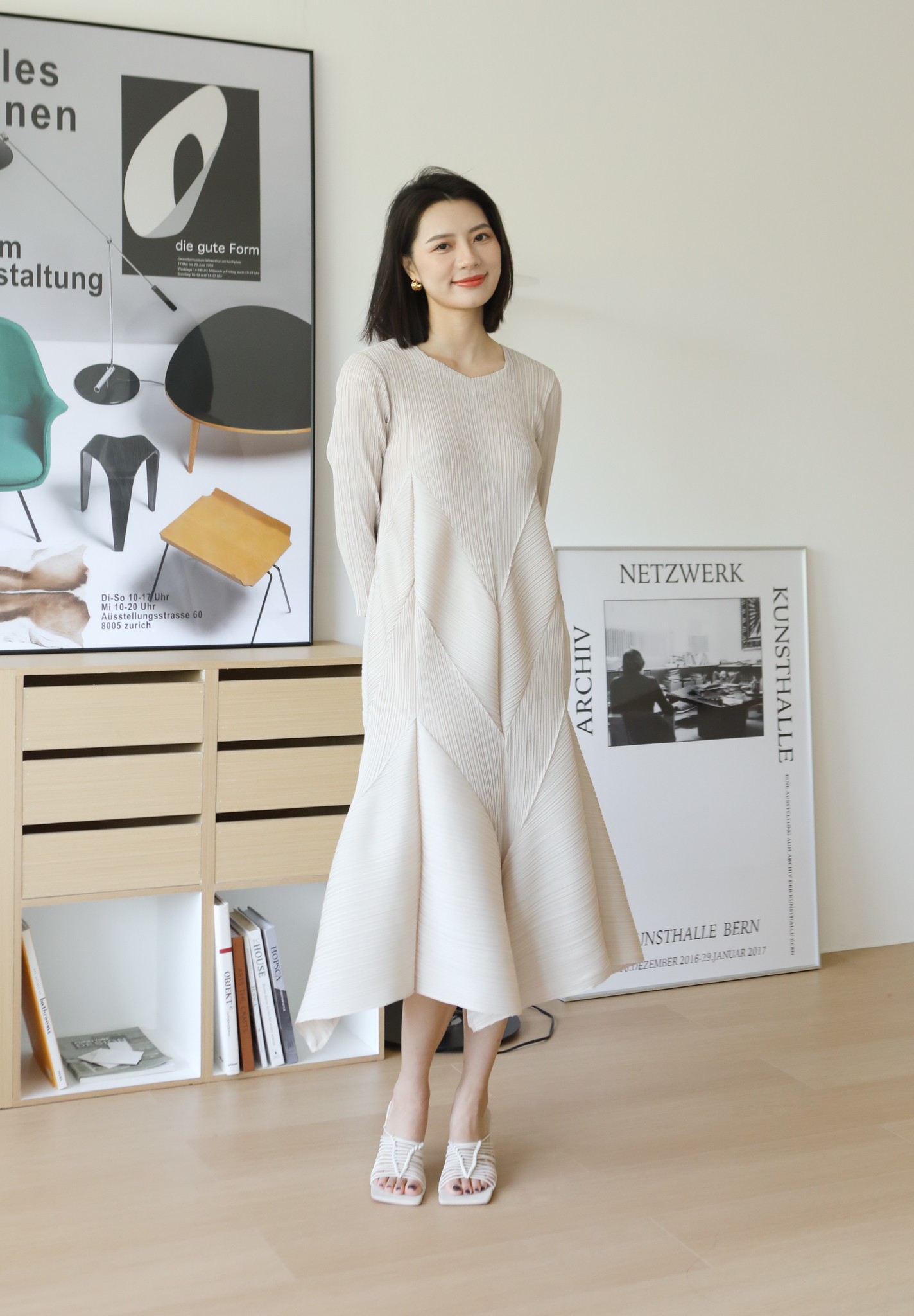 2MUAY รุ่น GJO7157 HALF SLEEVE VOLUME PLEATED DRESS เดรสผู้หญิง เดรสพลีทคุณภาพ 12สี FREE SIZE