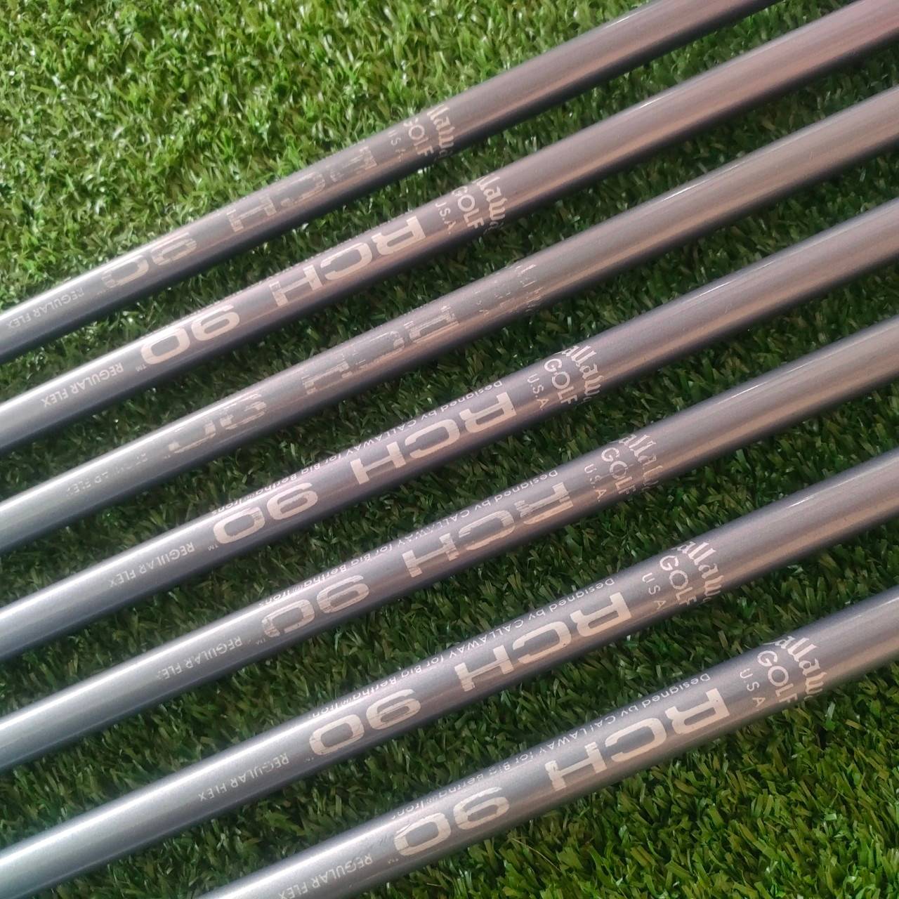 ชุดเหล็ก CALLAWAY BIG BERTHA มีเหล็ก 5-9 PW และ SW ก้าน RCH 90 FLEX R รุ่นสร้างชื่อสุดๆของ Callaway Golf เป็นเหล็กที่ตีง่ายมาก CAVITY ใหญ่ ไม้กอล์ฟมือสอง ของแท้ BY NakaraLuxurious