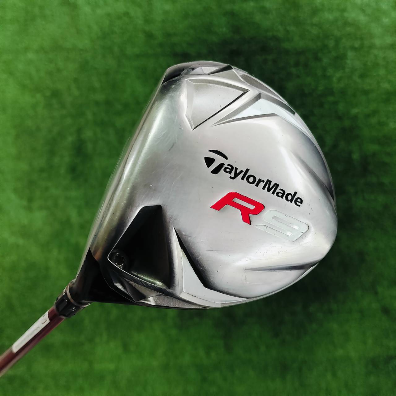 *** ไม้กอล์ฟมือซ้าย *** 🏌️ DRIVER TAYLORMADE R9 องศา 9.5 ก้าน FUJIKURA MOTORE FLEX SR ก้านดีมากๆ หัว R9 เป็นหัวที่ตีง่ายแบบสุดๆ ไม้กอล์ฟพรีเมี่ยมมือสอง ของแท้ By NakaraLuxurious