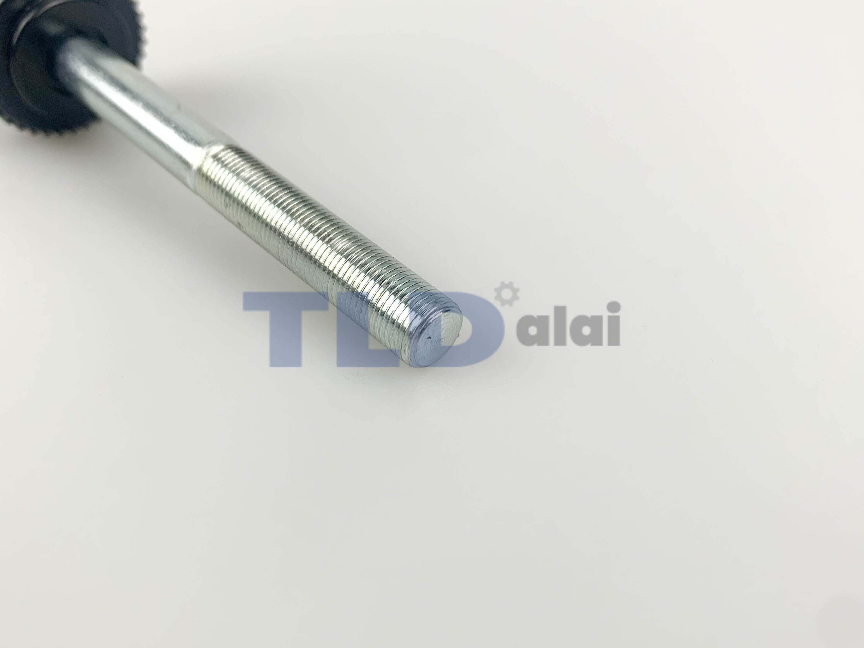 น็อตยาว (แท้) เครื่องขัดสายพาน Makita มากีต้า รุ่น 9401 #34, 9402 #31 (251821-5) (อะไหล่แท้100%) น๊อตยาว 8X72