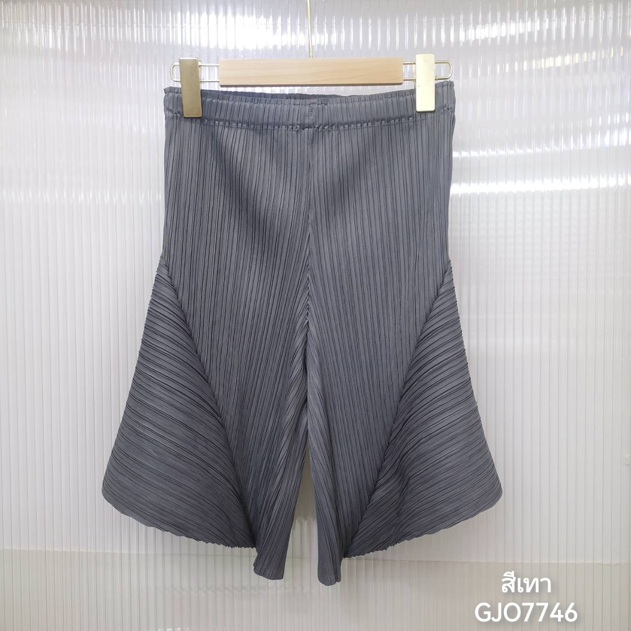 2MUAY รุ่น GJO7746 กางเกงอัดพลีทคุณภาพ SHORT WIDE LEG PLEATED PANTS 7สี FREE SIZE
