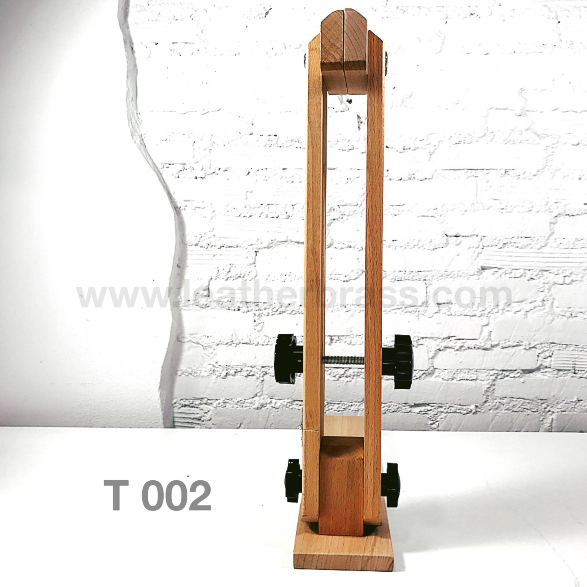 T002 ไม้สำหรับหนีบจับเย็บหนัง ปรับระดับได้ อุปกรณ์เครื่องหนัง leatherbrass**ราคาต่อชิ้น**